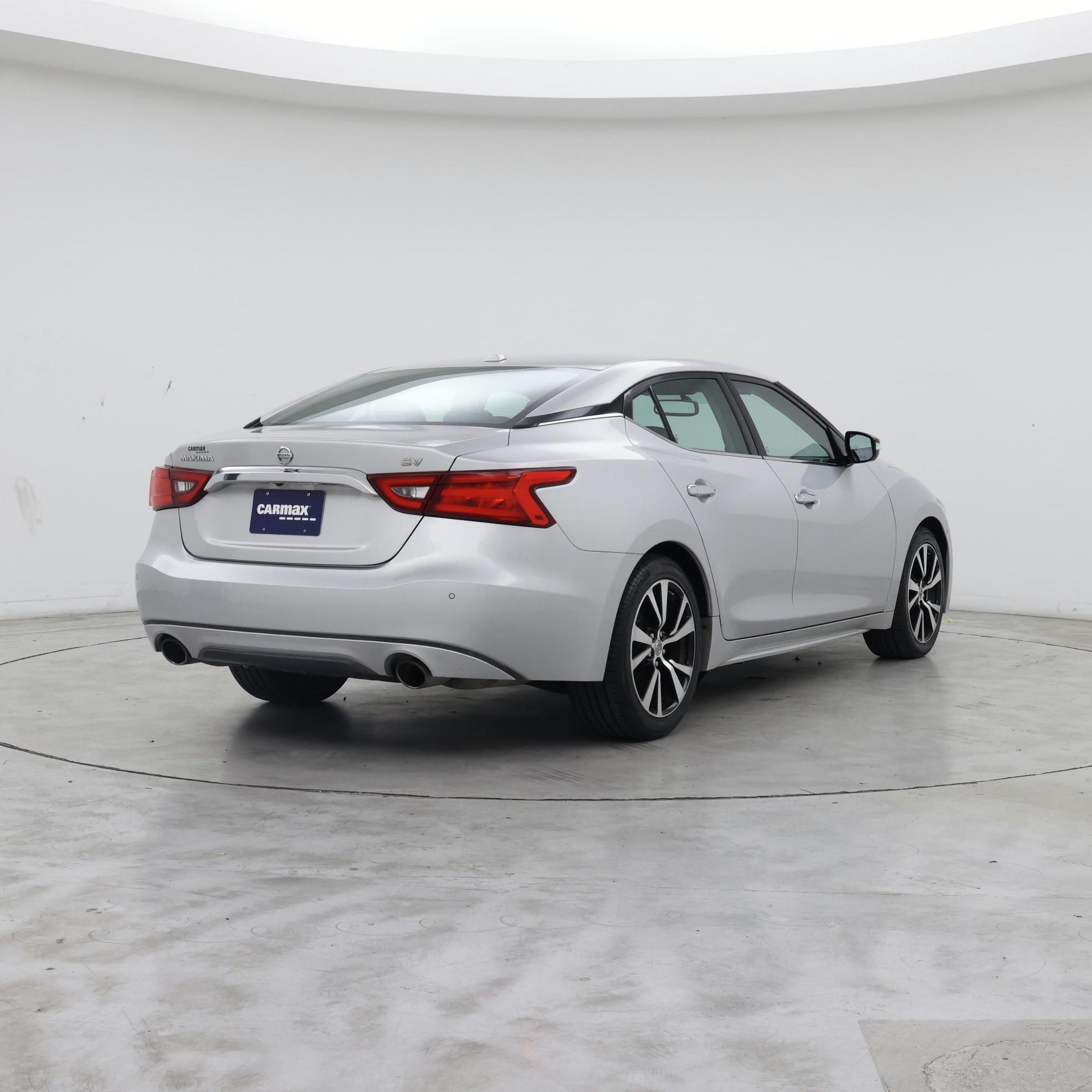 Thumbnail: 2017 Nissan Maxima - 8