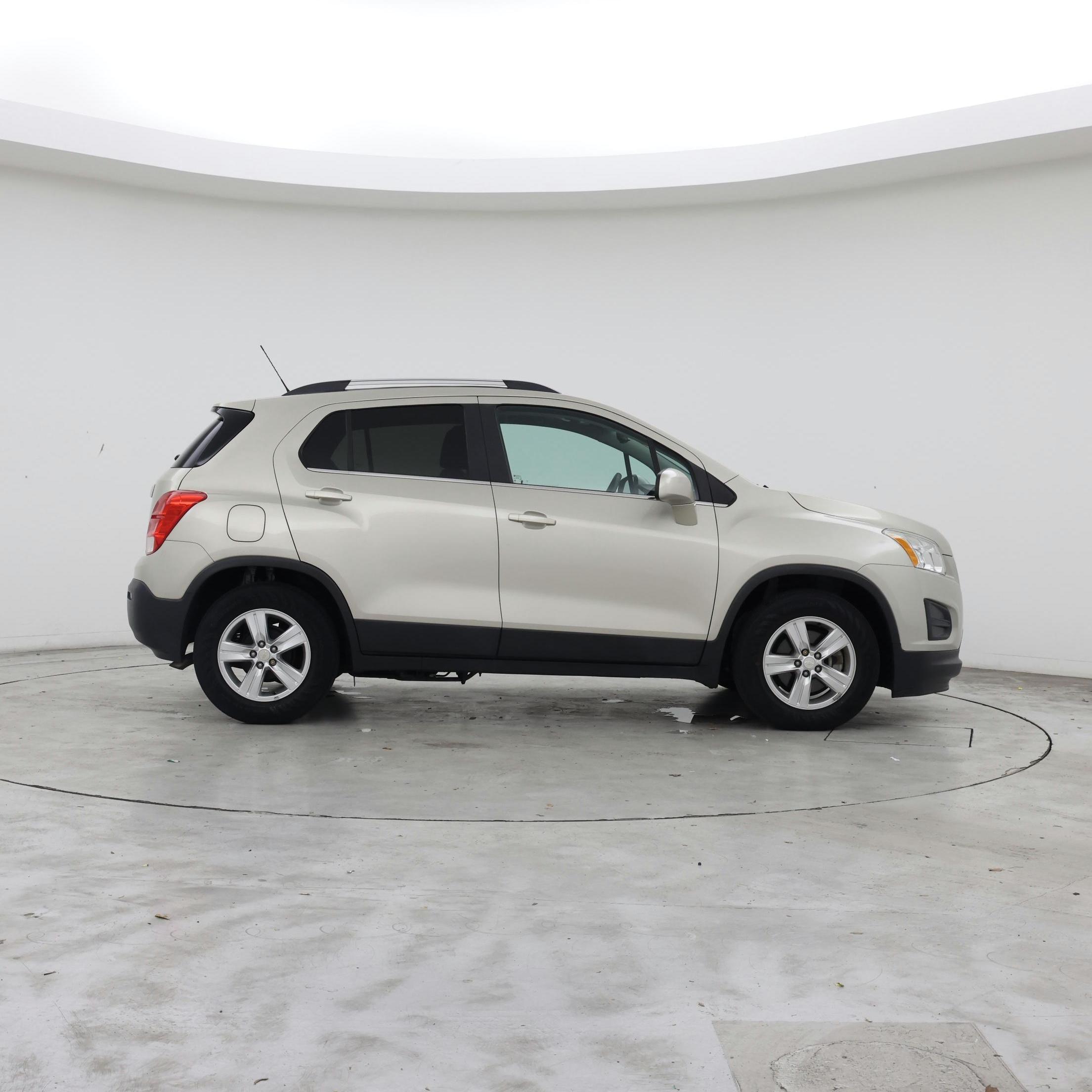 Thumbnail: 2016 Chevrolet Trax - 7