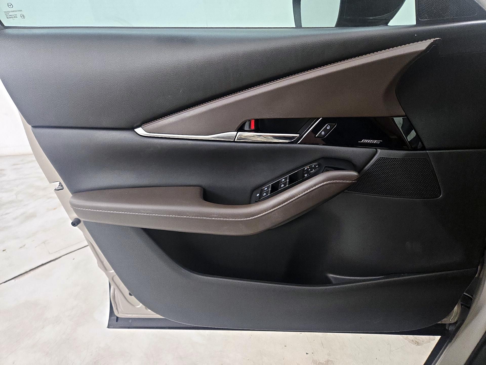 Thumbnail: 2022 Mazda CX-30 - 12