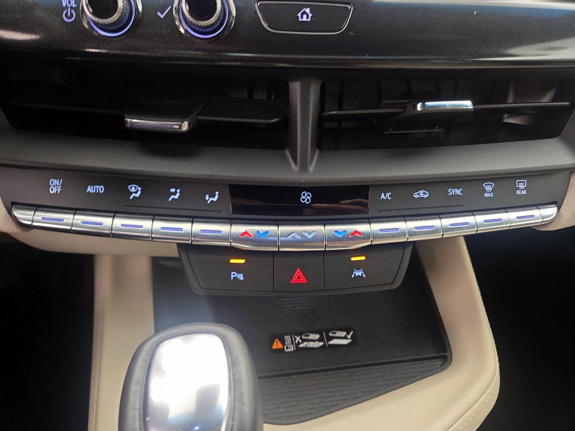 Thumbnail: 2023 Cadillac CT4 - 16