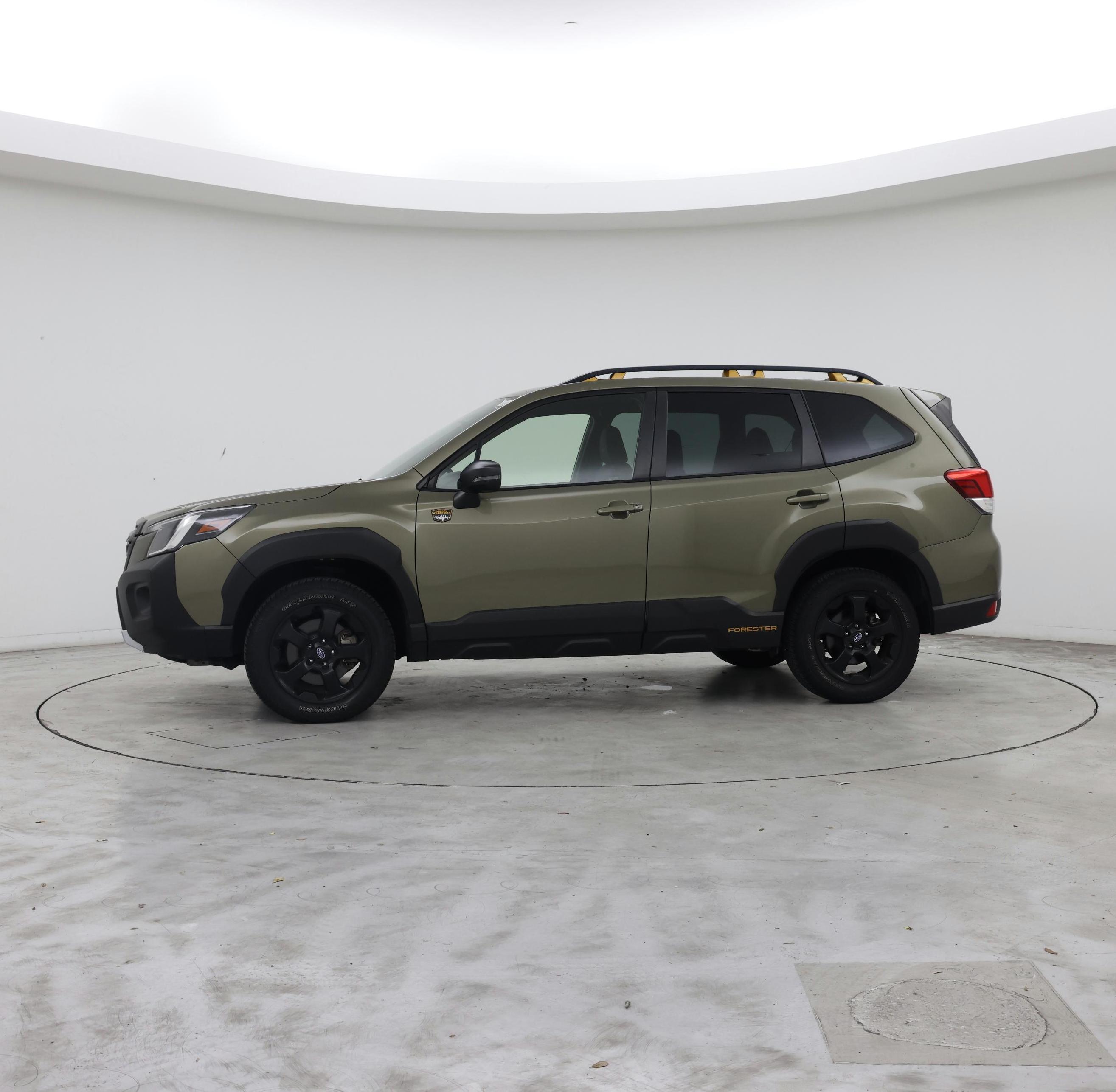 Thumbnail: 2023 Subaru Forester - 3