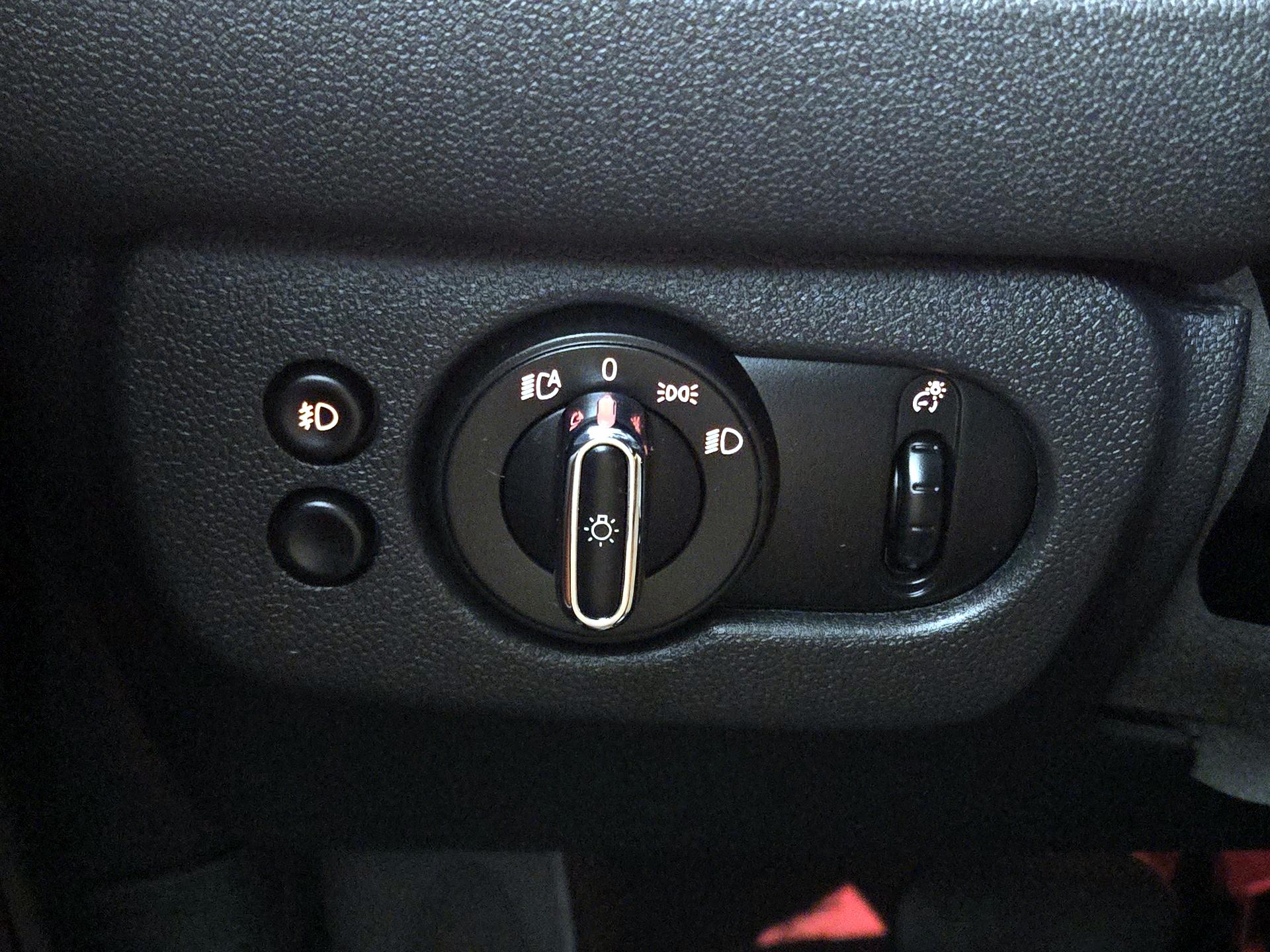 Thumbnail: 2024 MINI Cooper Clubman - 13