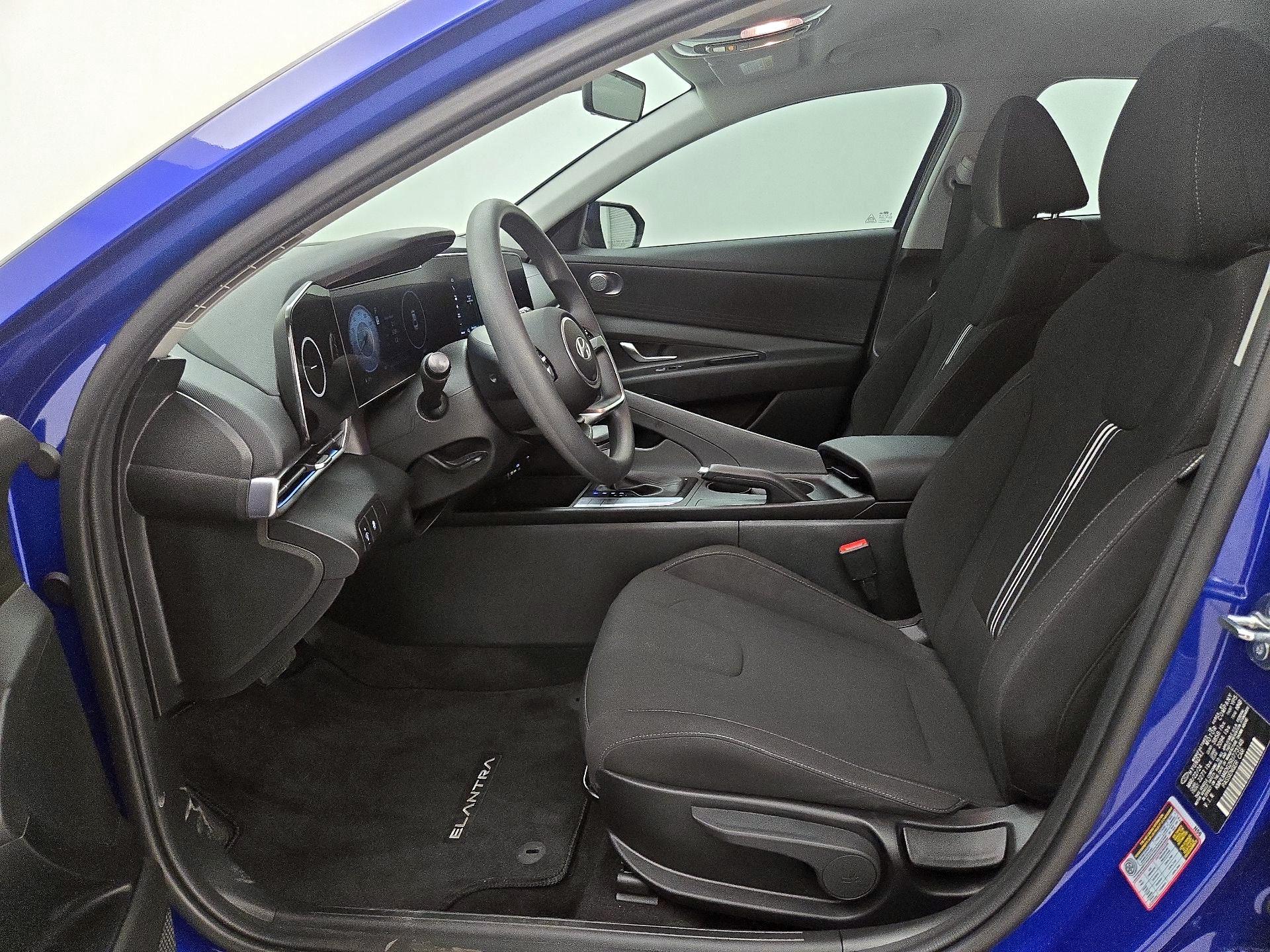 Thumbnail: 2024 Hyundai Elantra - 11