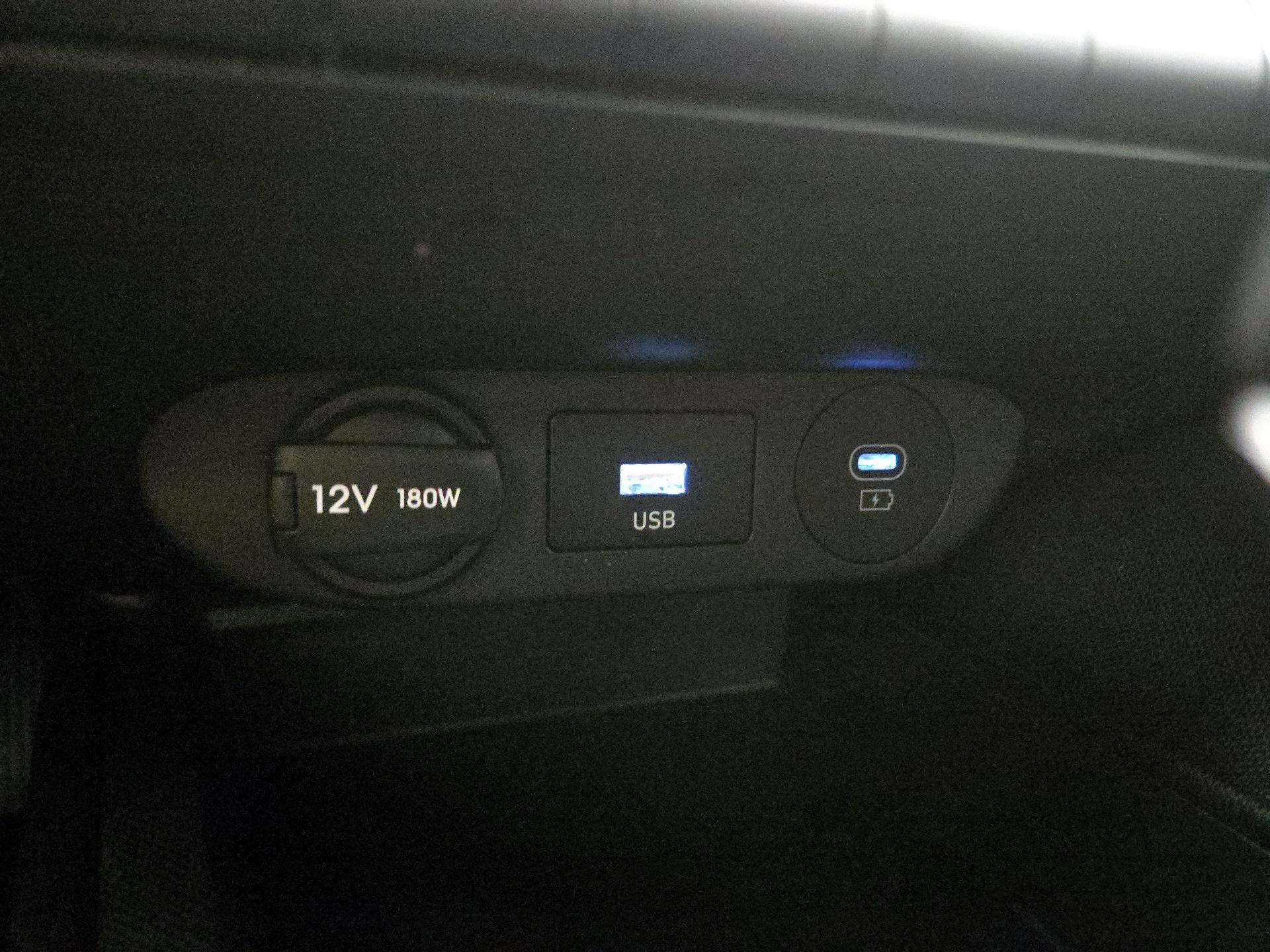 Thumbnail: 2024 Hyundai Elantra - 19