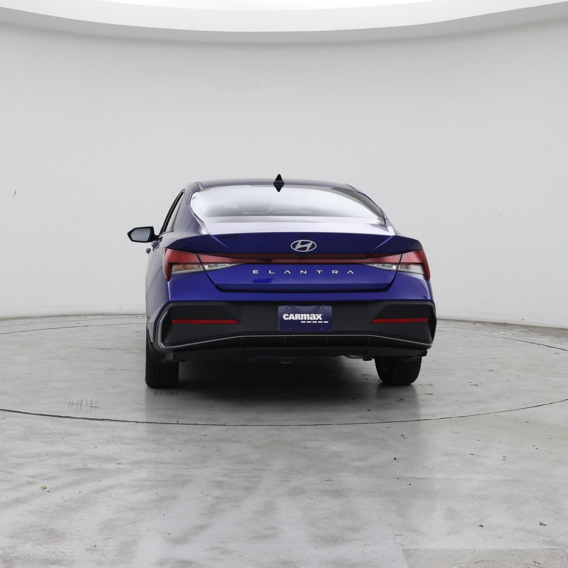 Thumbnail: 2024 Hyundai Elantra - 6