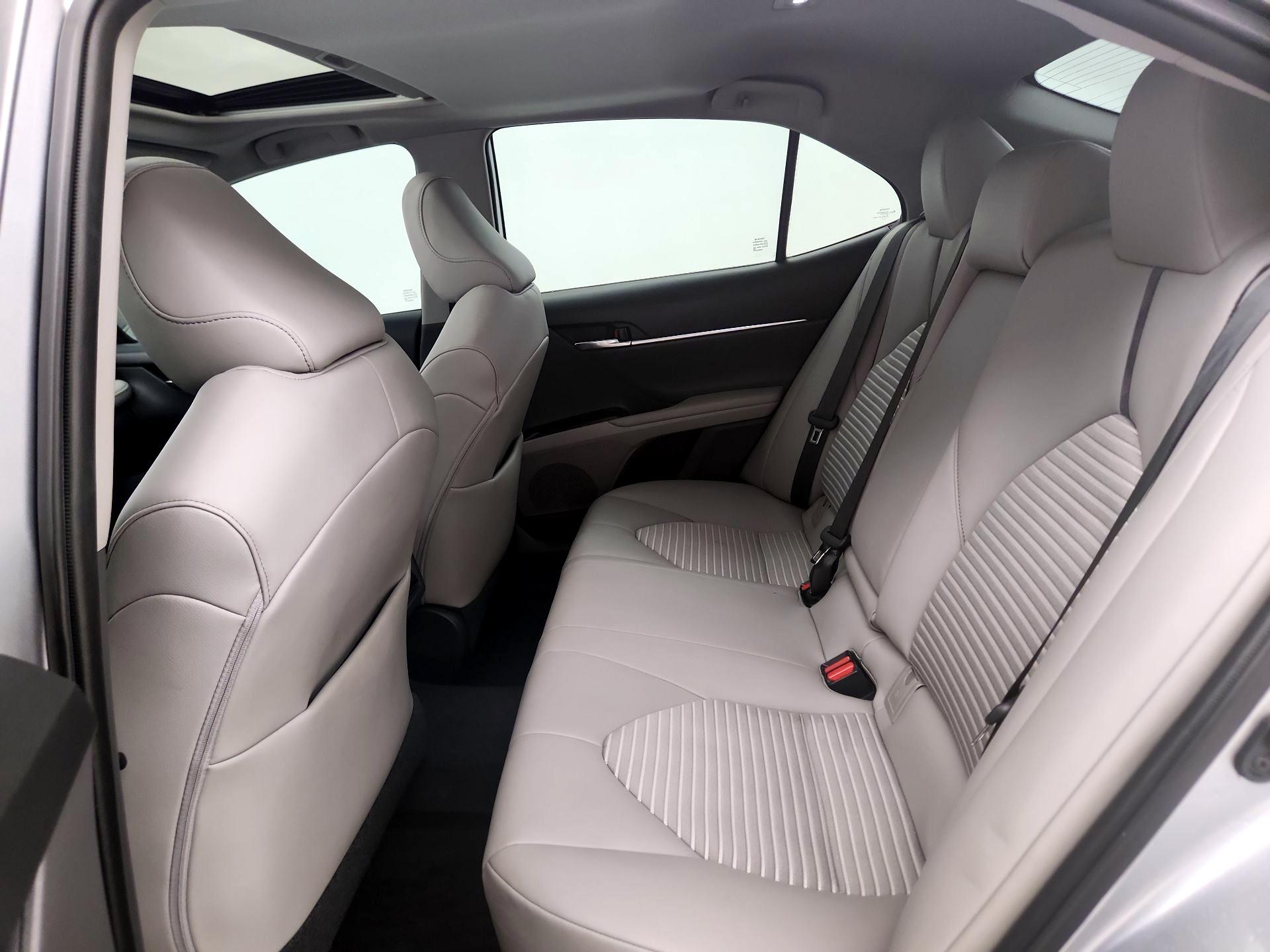 Thumbnail: 2021 Toyota Camry - 20