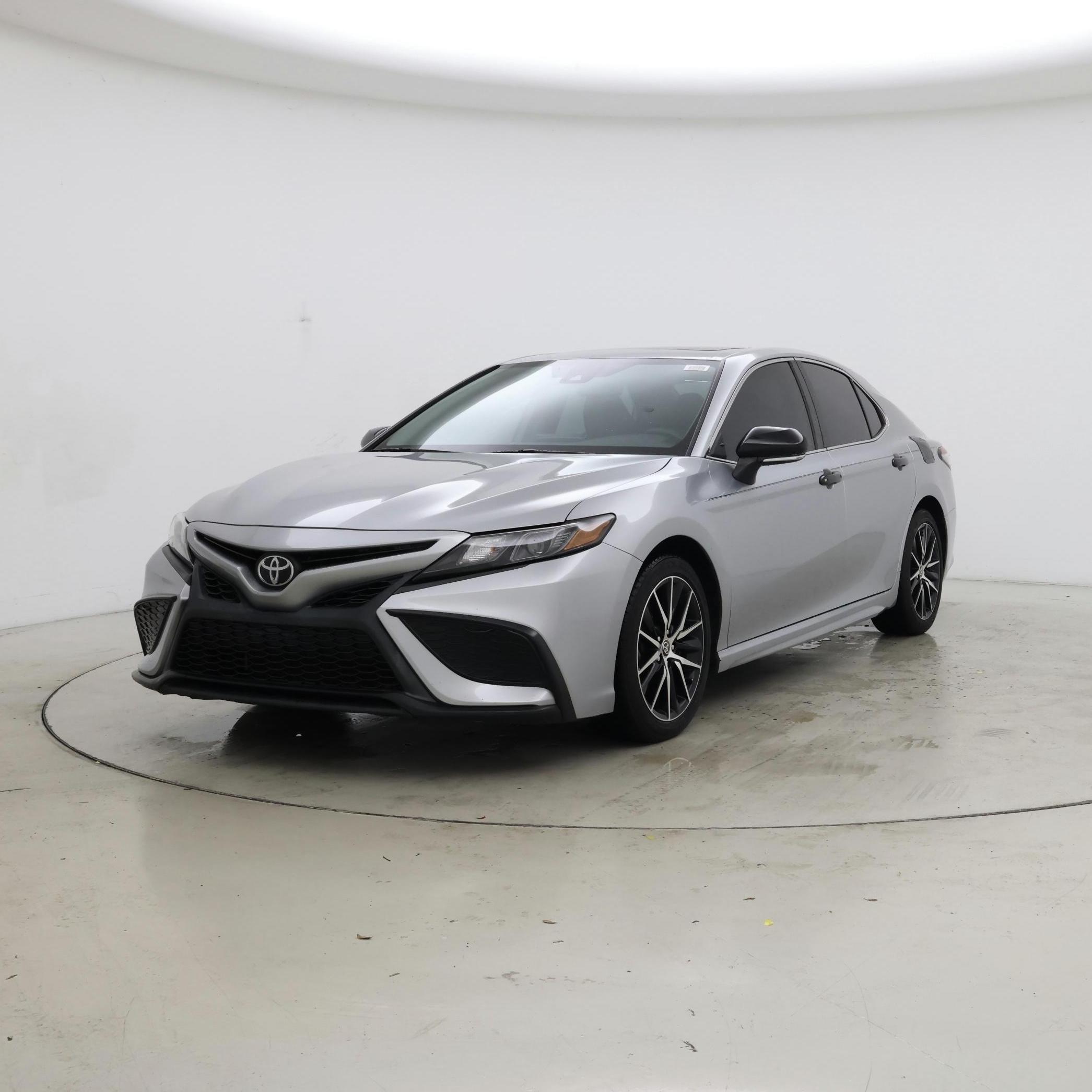 Thumbnail: 2021 Toyota Camry - 4