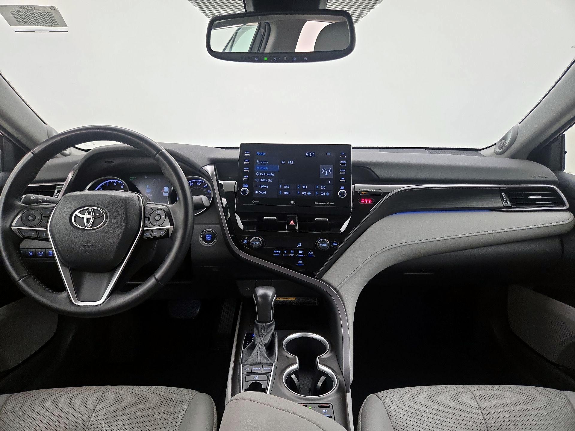 Thumbnail: 2021 Toyota Camry - 9