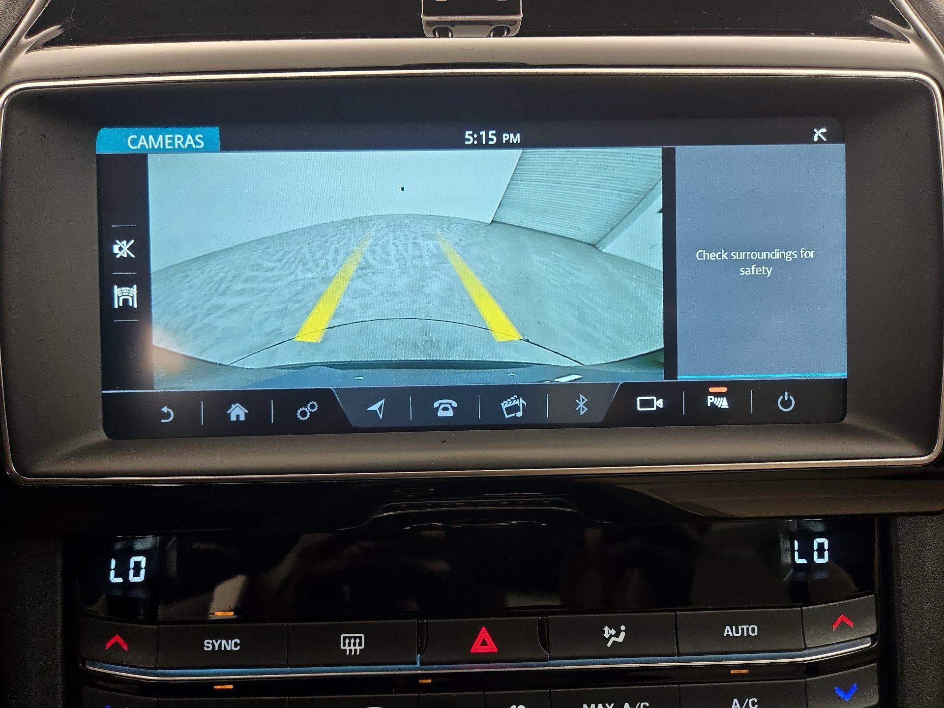 Thumbnail: 2020 Jaguar F-Pace - 15