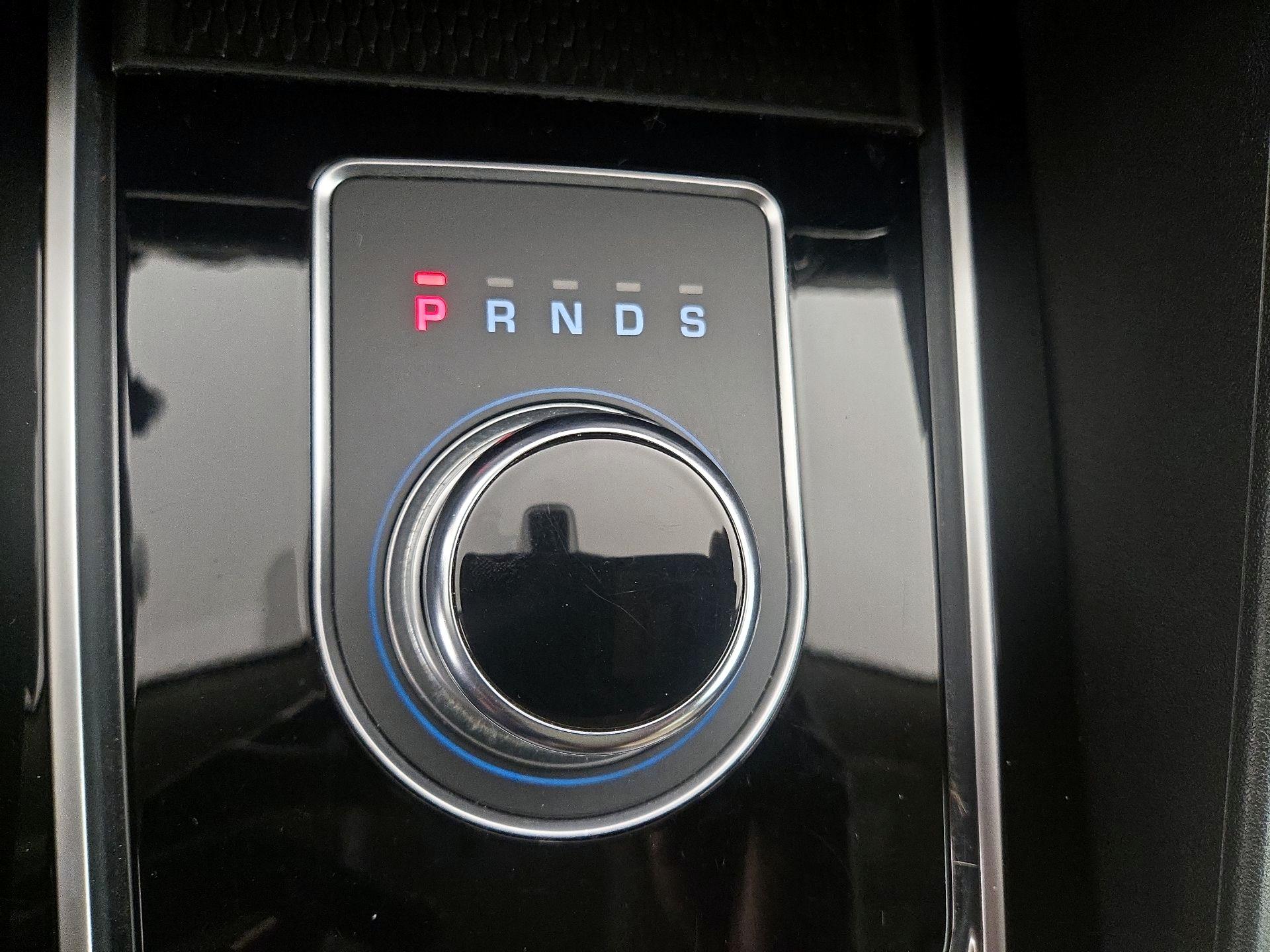 Thumbnail: 2020 Jaguar F-Pace - 18