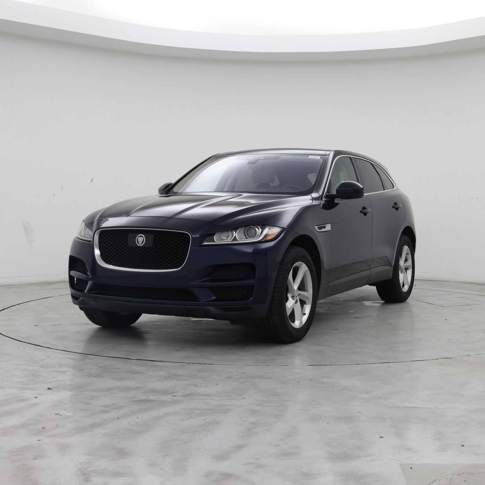 Thumbnail: 2020 Jaguar F-Pace - 4