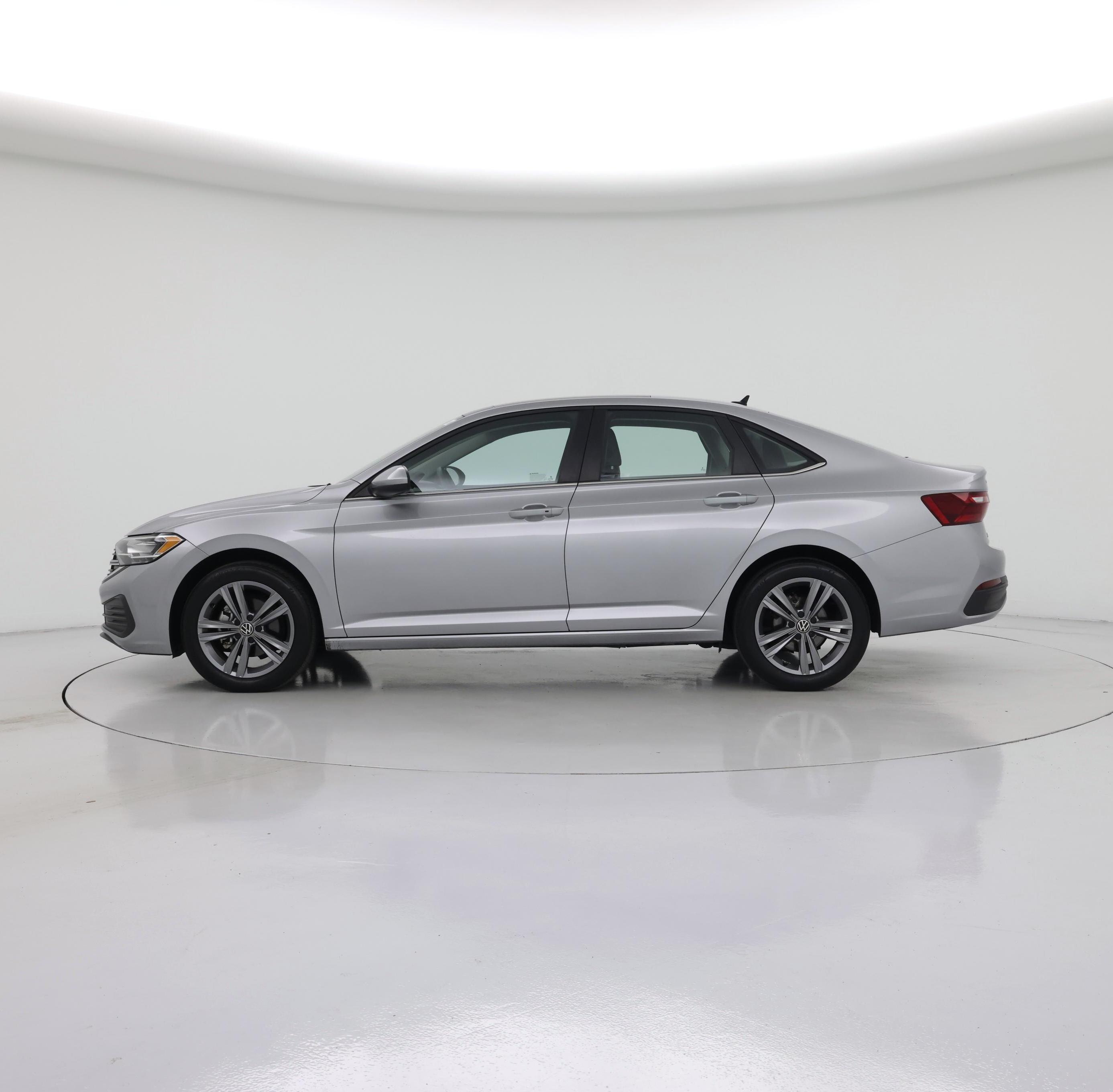 Thumbnail: 2022 Volkswagen Jetta - 3