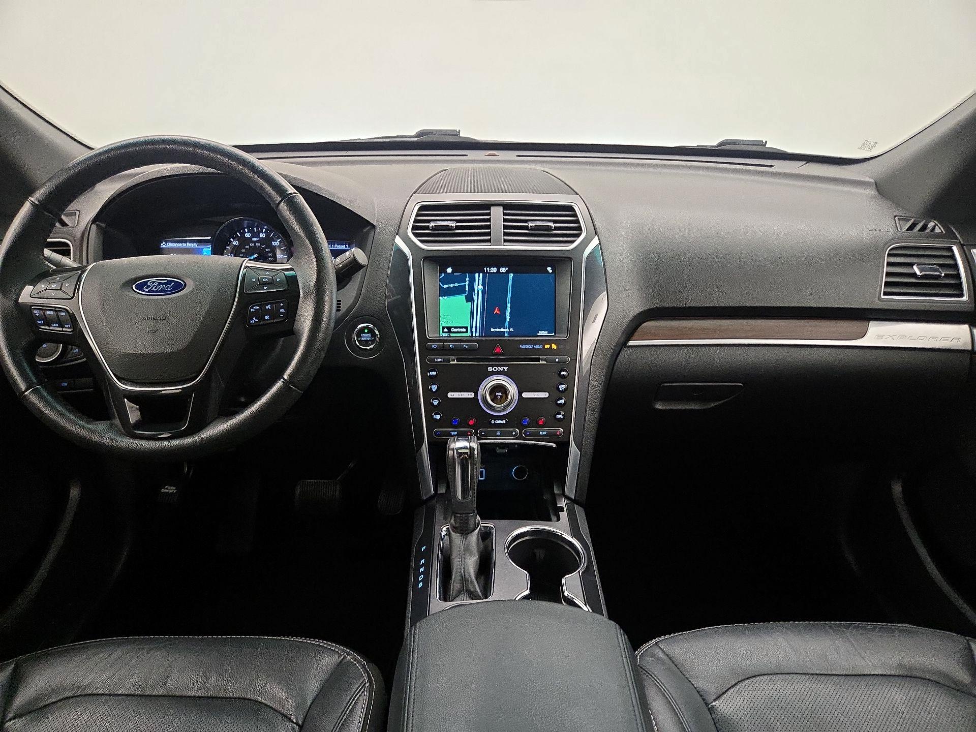 Thumbnail: 2017 Ford Explorer - 9