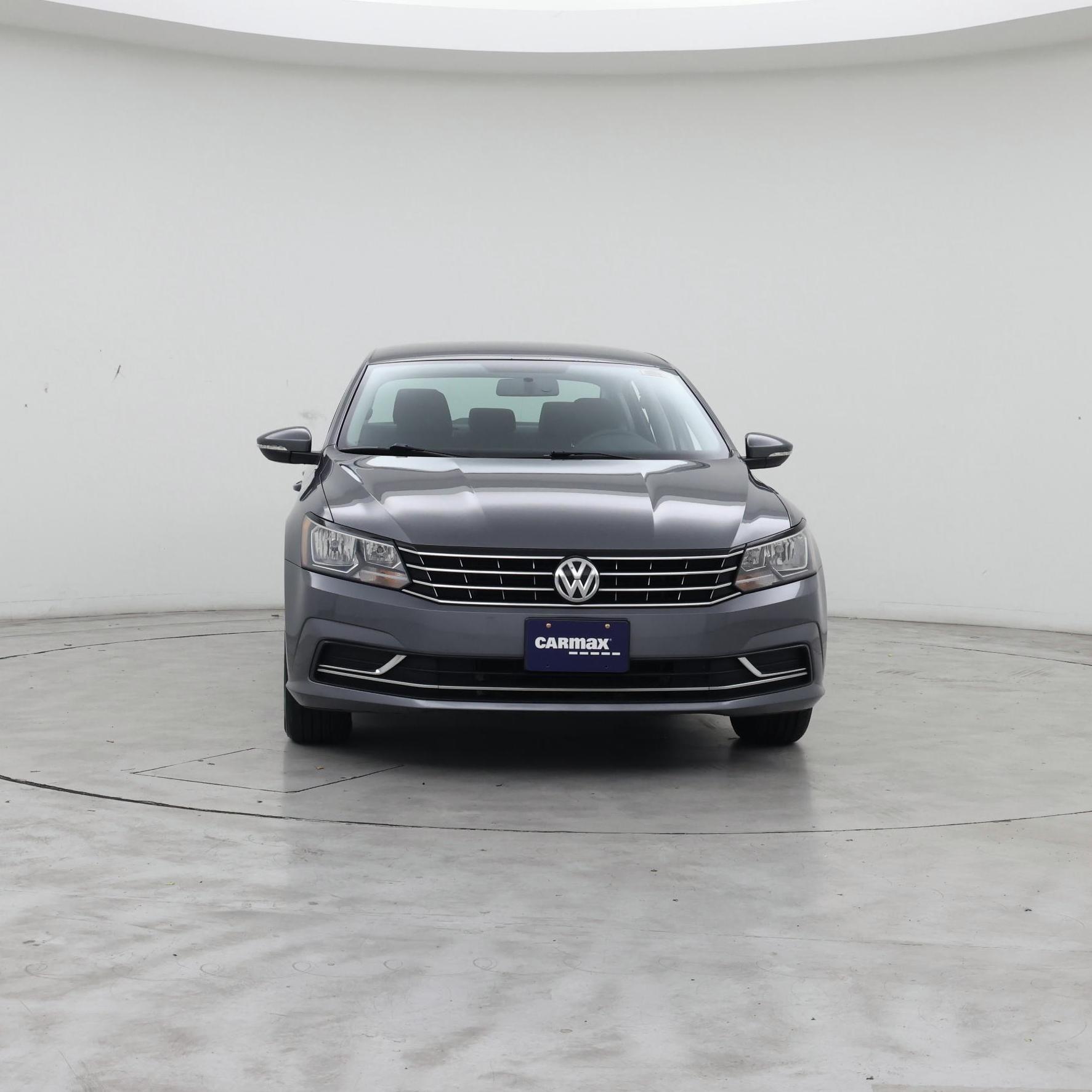 Thumbnail: 2016 Volkswagen Passat - 5