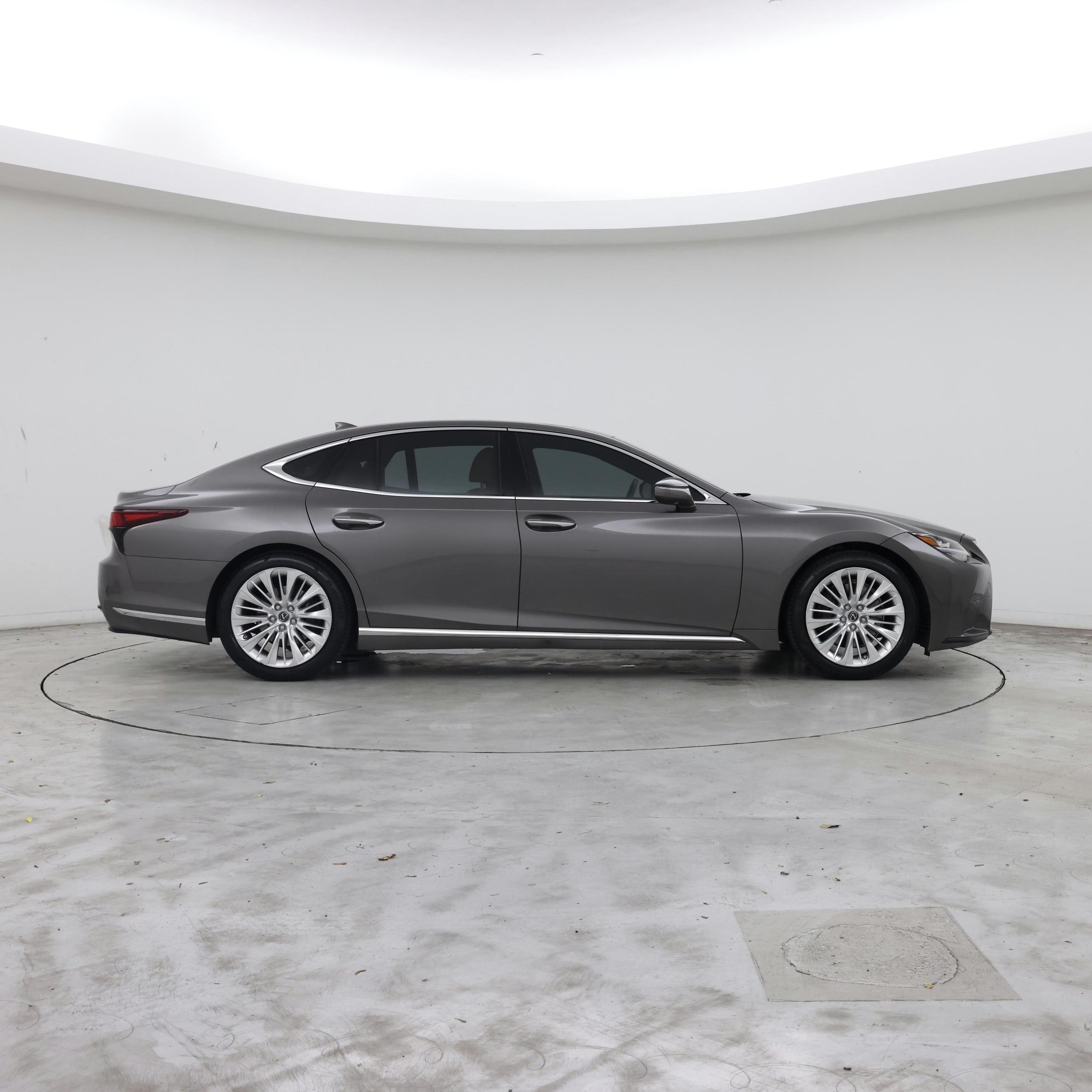 Thumbnail: 2021 Lexus LS - 7