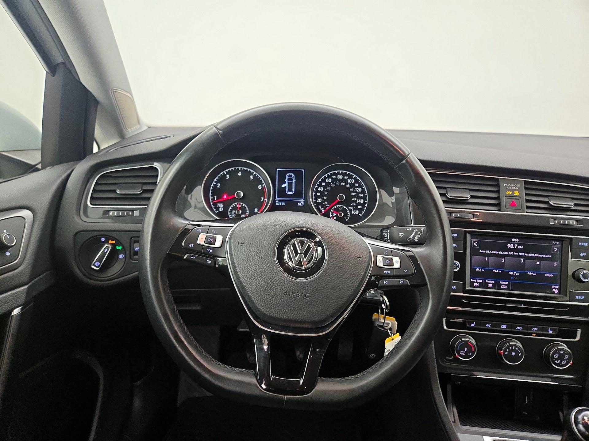 Thumbnail: 2019 Volkswagen Golf - 19