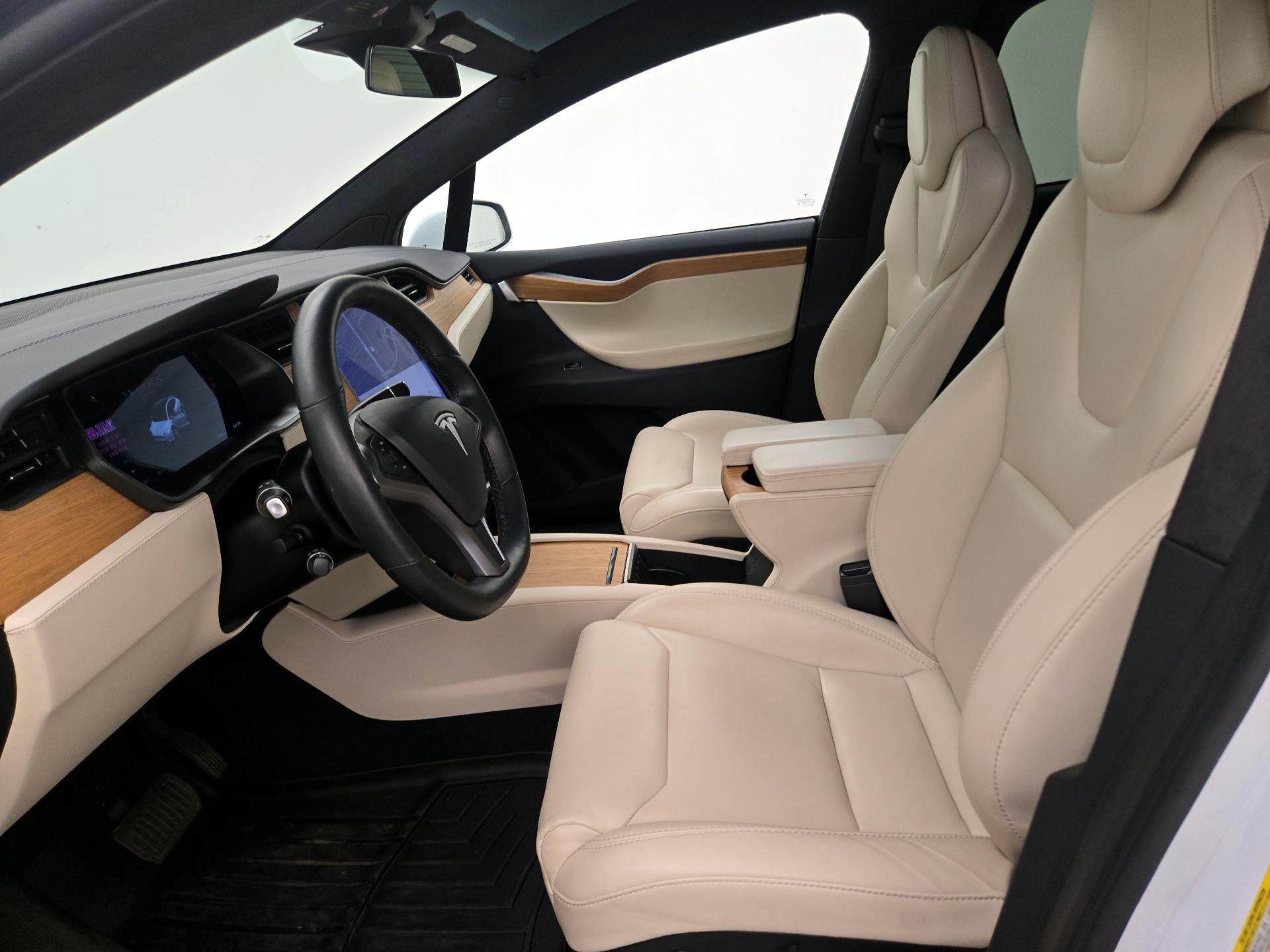 Thumbnail: 2019 Tesla Model X - 11