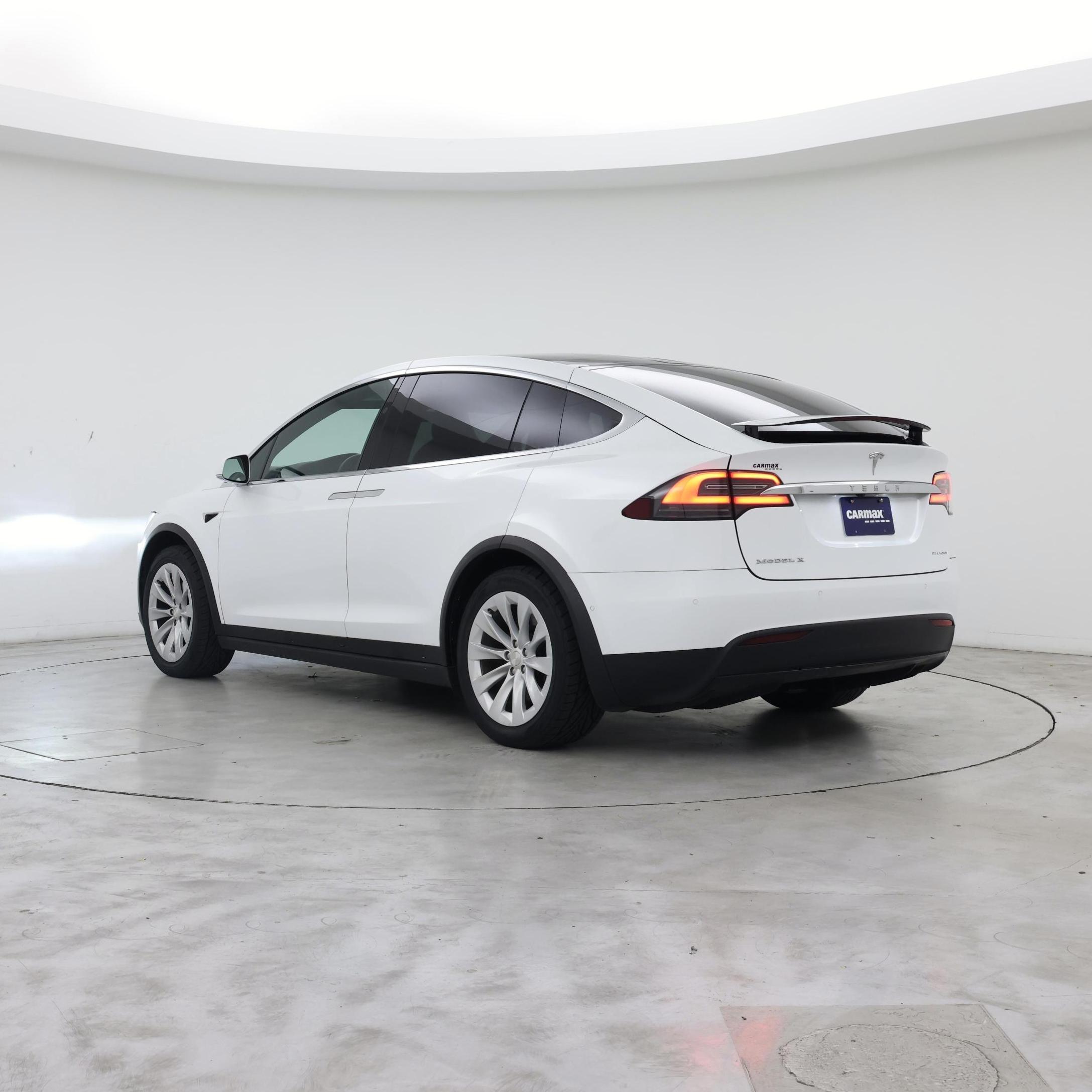 Thumbnail: 2019 Tesla Model X - 2