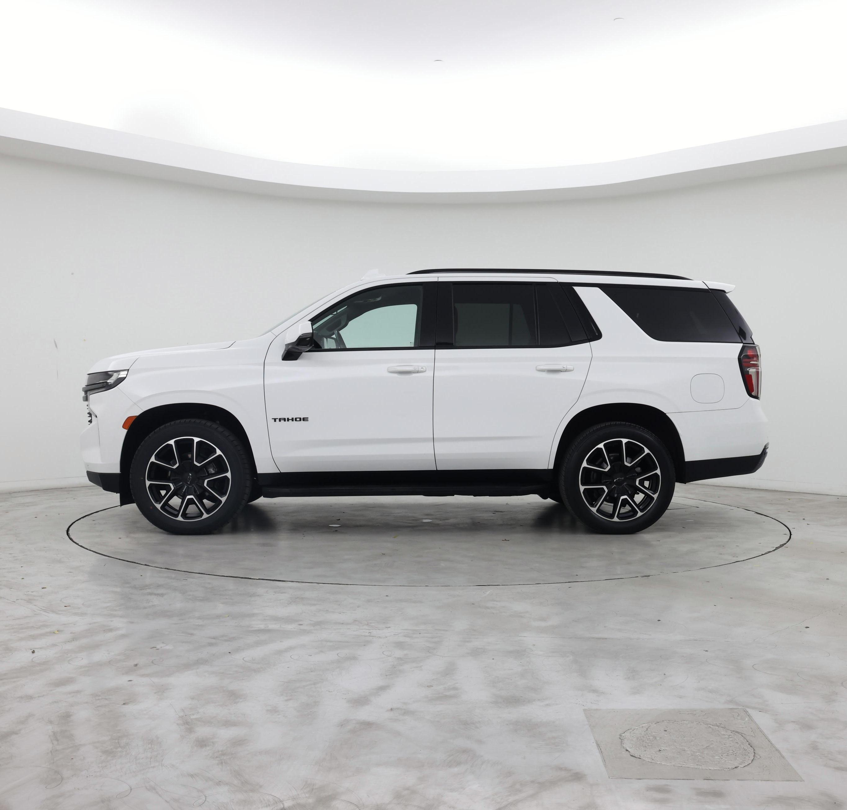Thumbnail: 2022 Chevrolet Tahoe - 3
