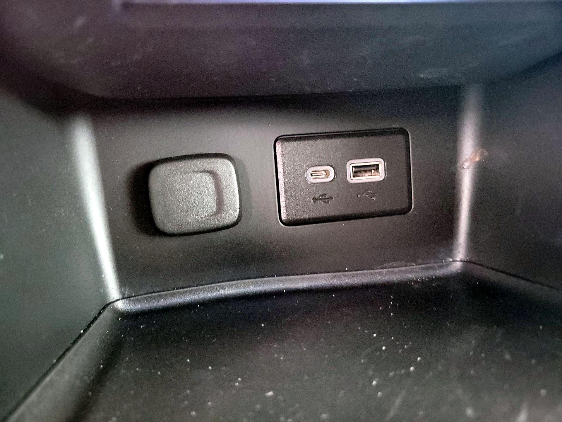 Thumbnail: 2021 GMC Acadia - 16