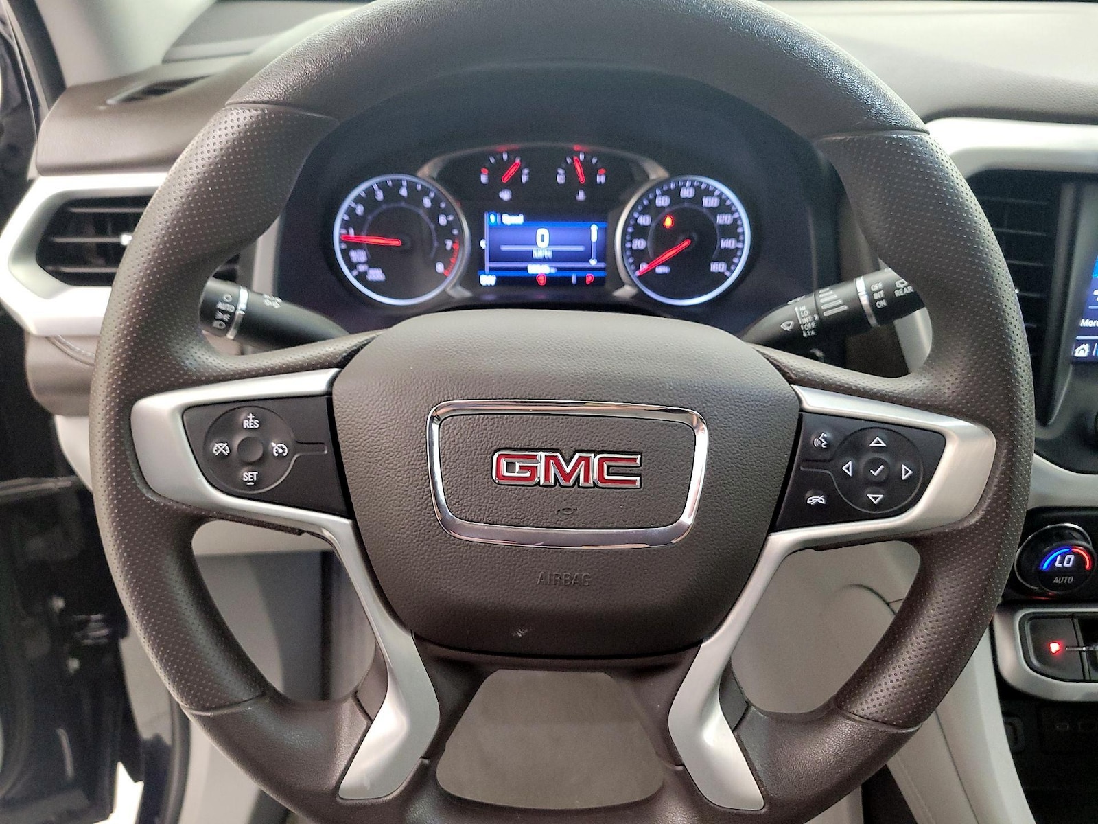 2021 GMC Acadia SLE - Photo 9