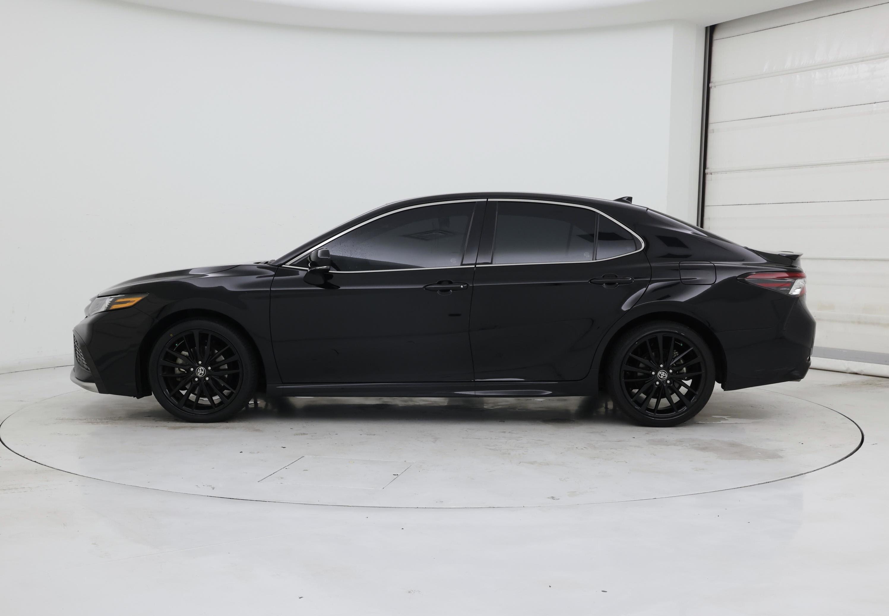 Thumbnail: 2023 Toyota Camry - 3