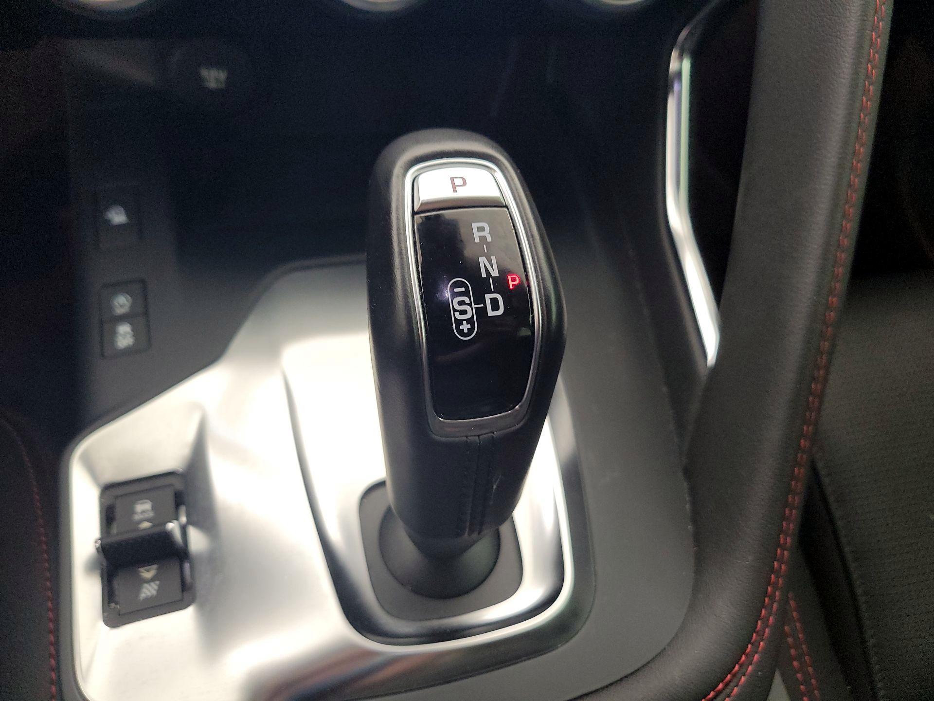 Thumbnail: 2020 Jaguar E-Pace - 18