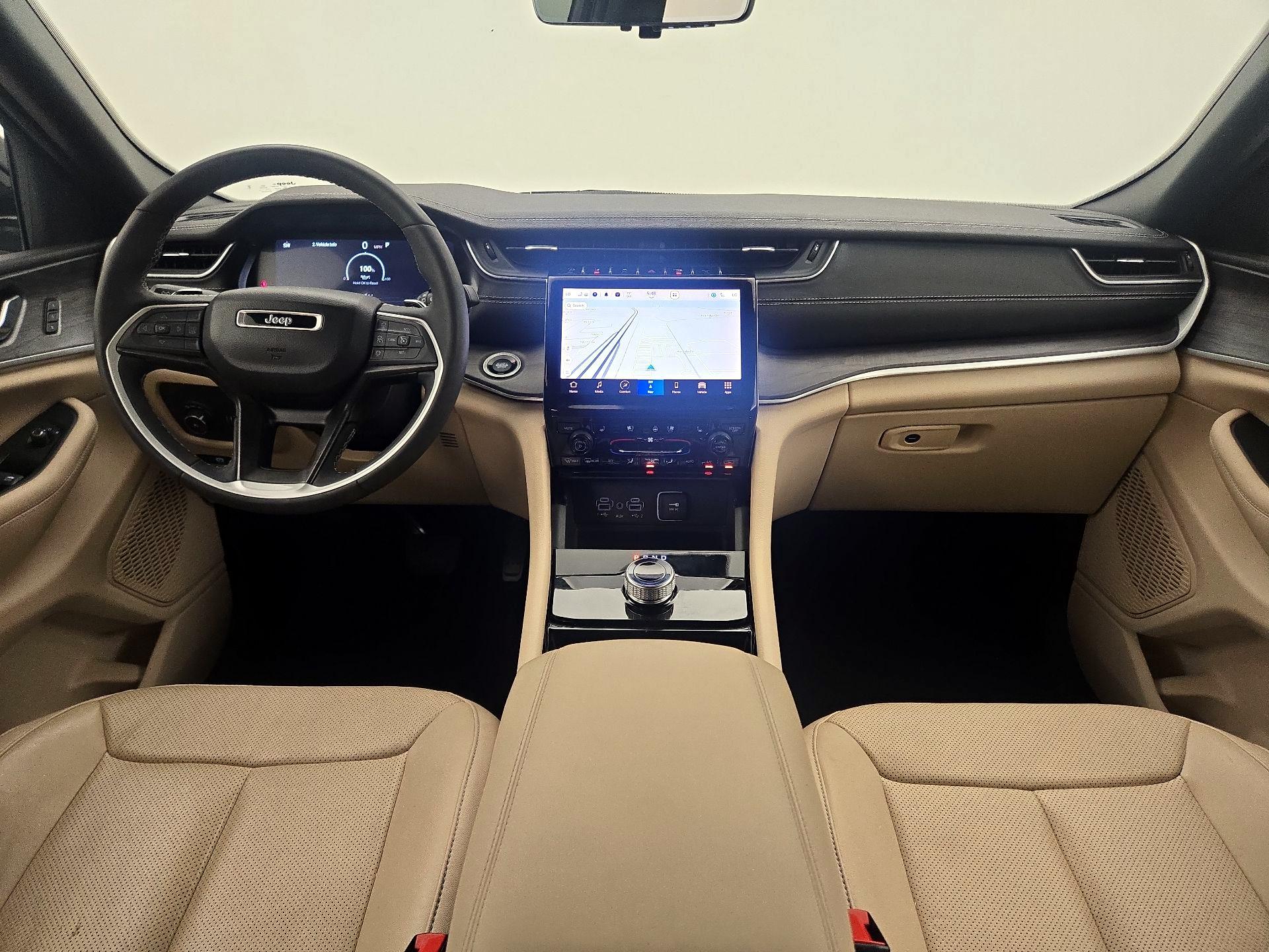 Thumbnail: 2023 Jeep Grand Cherokee - 9