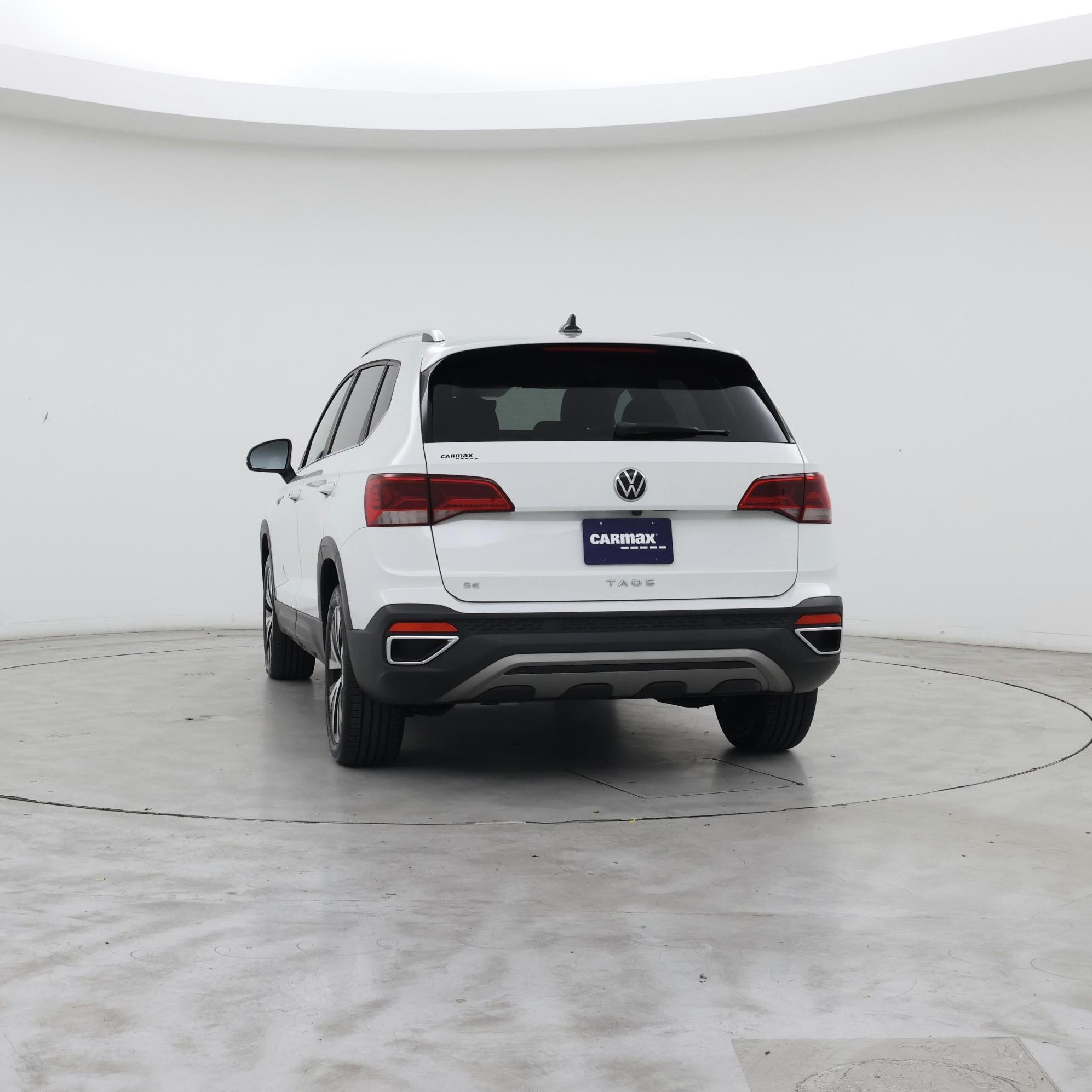 Thumbnail: 2023 Volkswagen Taos - 6