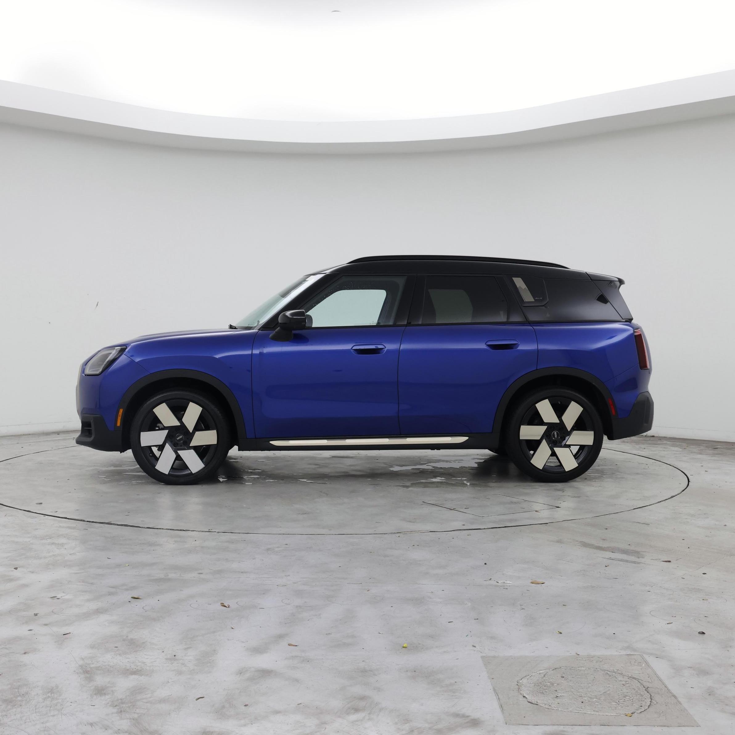 Thumbnail: 2025 MINI Cooper Countryman - 3