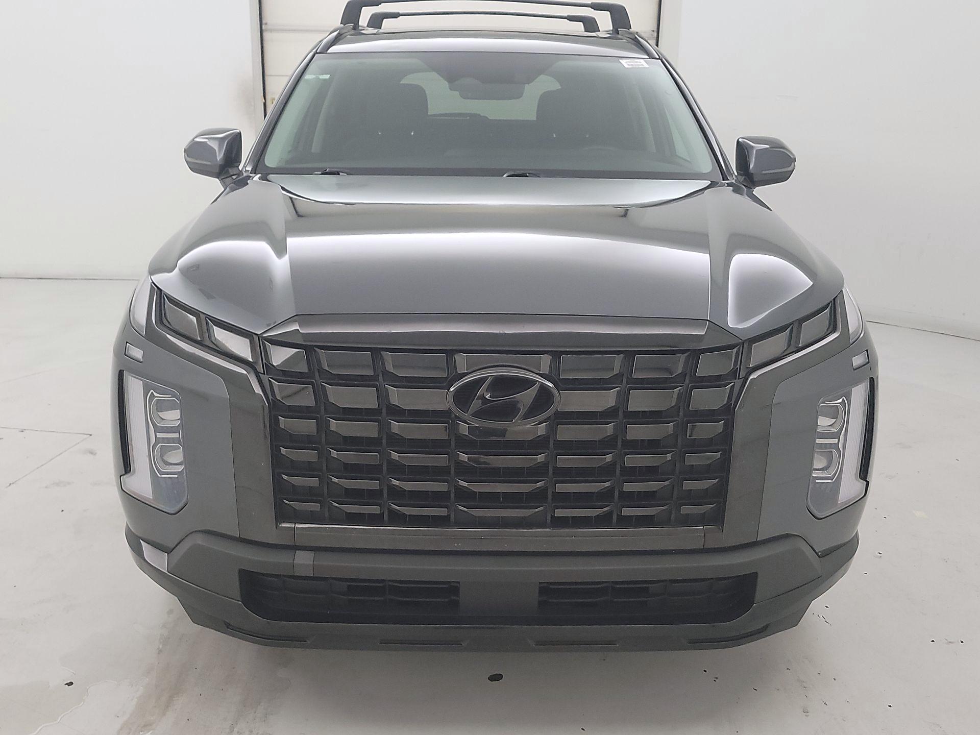 Thumbnail: 2023 Hyundai Palisade - 2