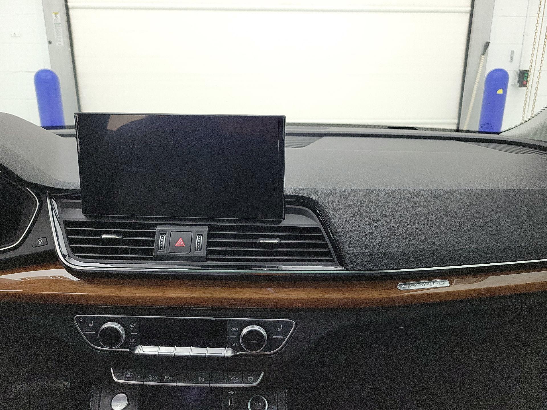 Thumbnail: 2022 Audi Q5 - 9