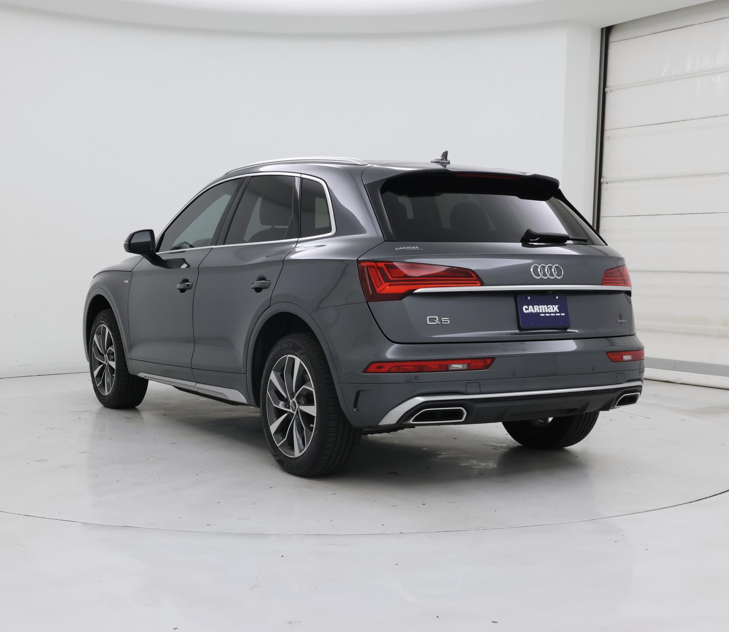 Thumbnail: 2022 Audi Q5 - 2