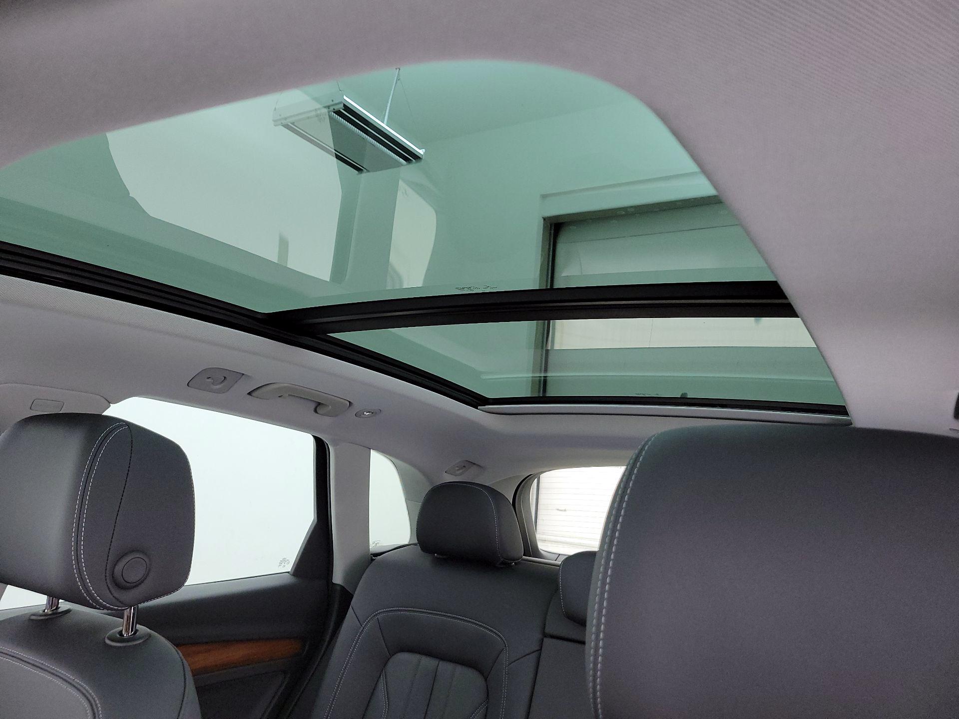 Thumbnail: 2022 Audi Q5 - 19