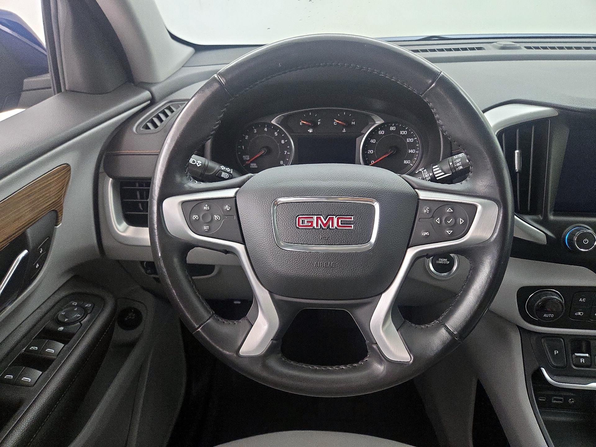 Thumbnail: 2020 GMC Terrain - 10