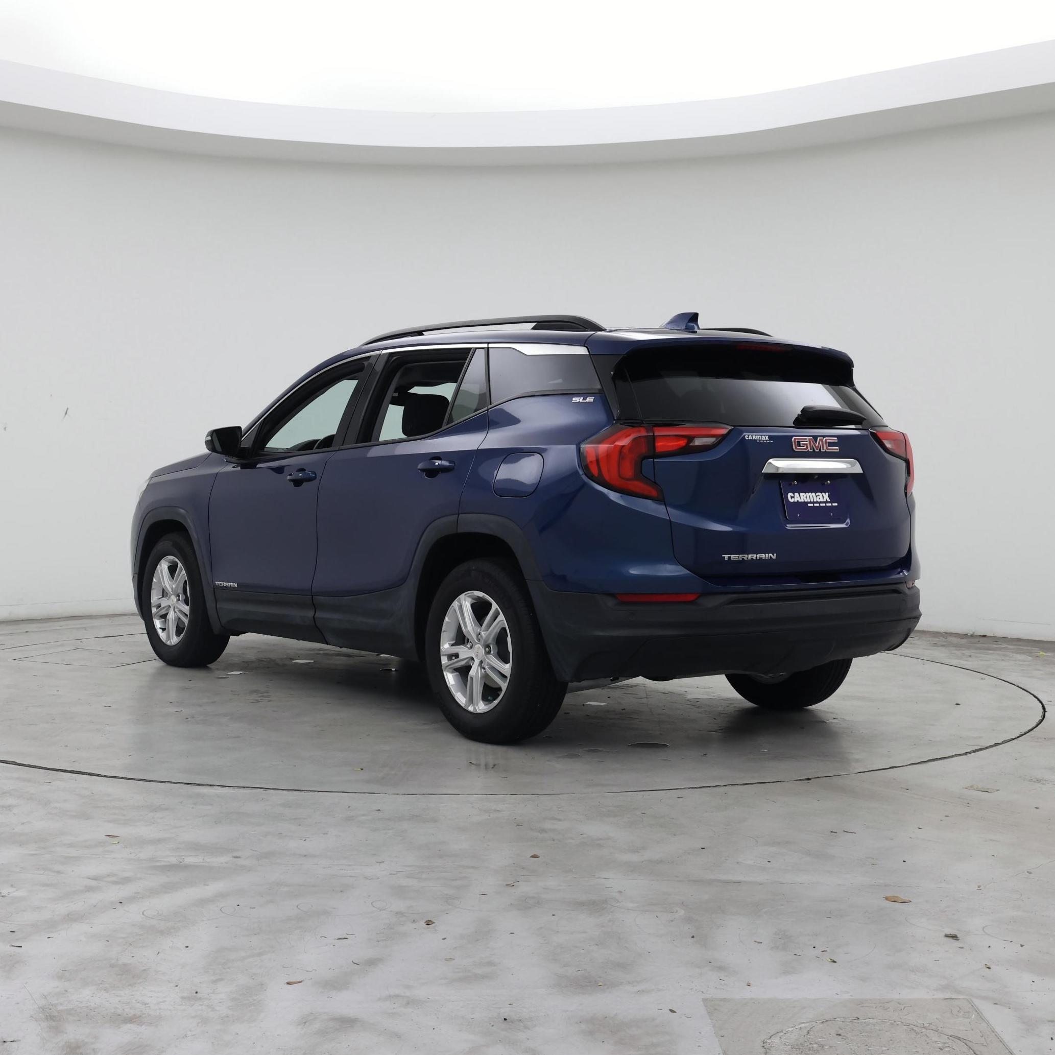 Thumbnail: 2020 GMC Terrain - 2