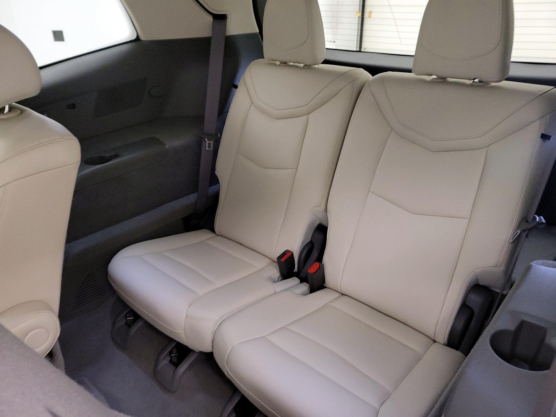 Thumbnail: 2020 Cadillac XT6 - 20