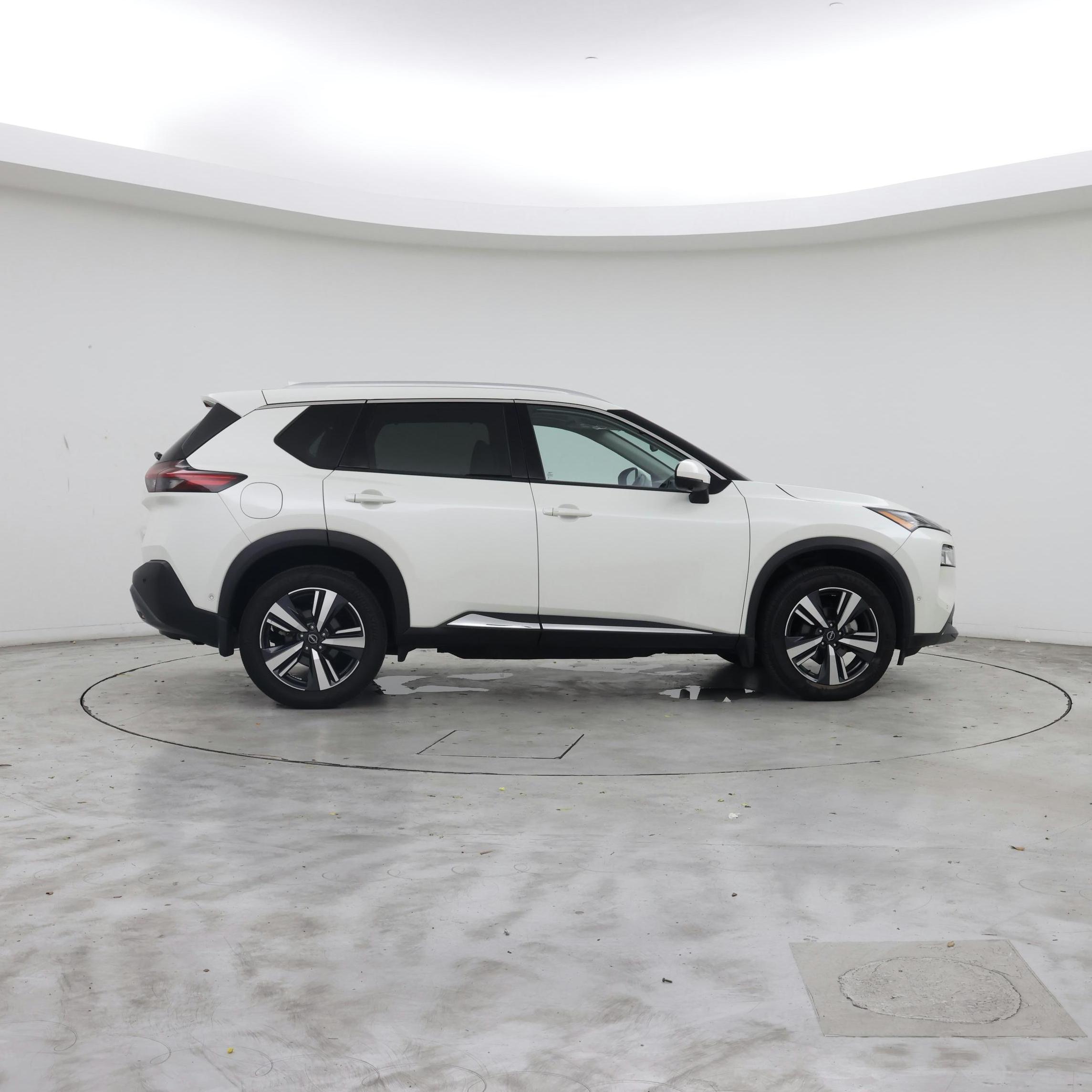 Thumbnail: 2023 Nissan Rogue - 7