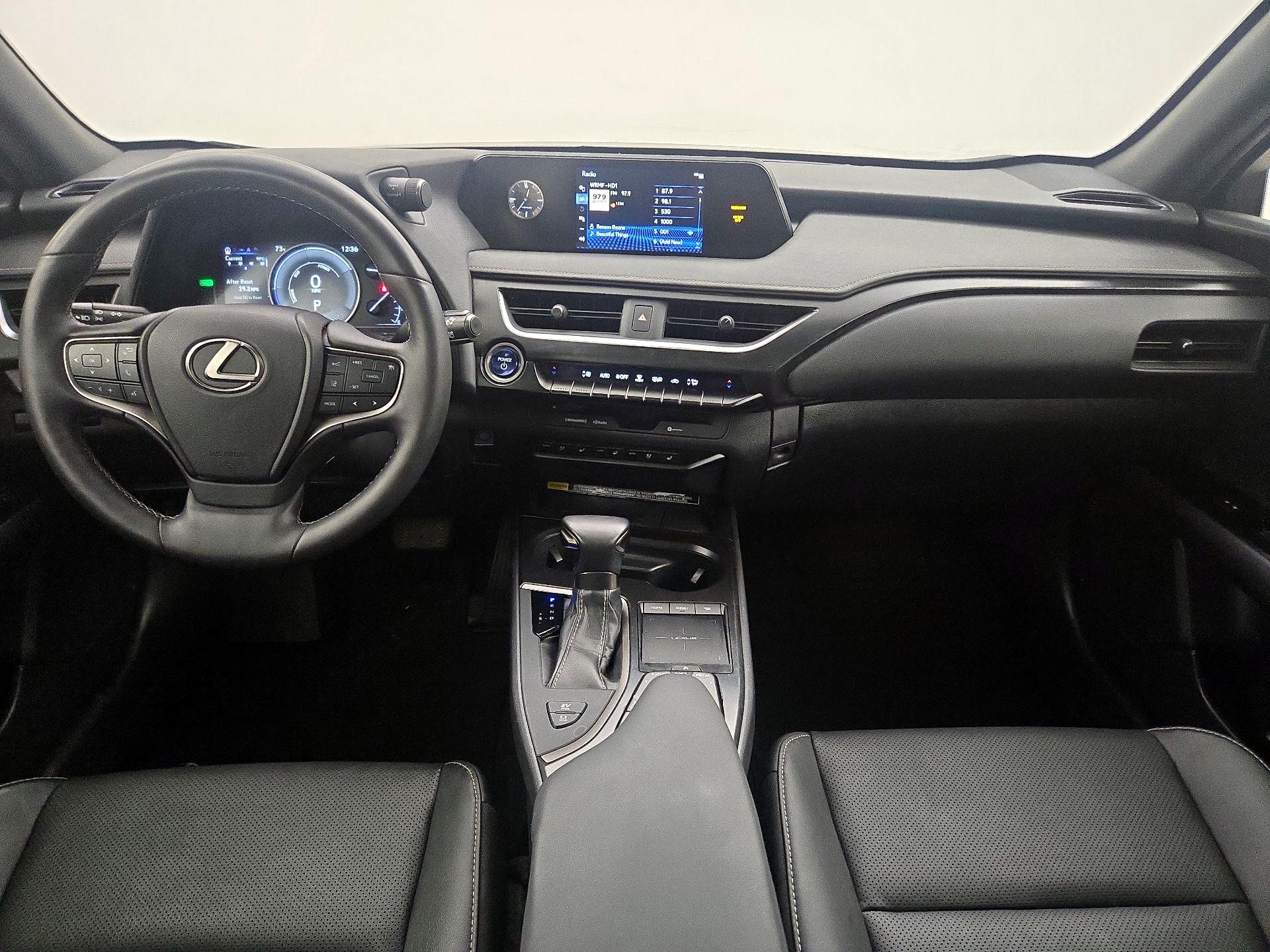 Thumbnail: 2019 Lexus UX - 9