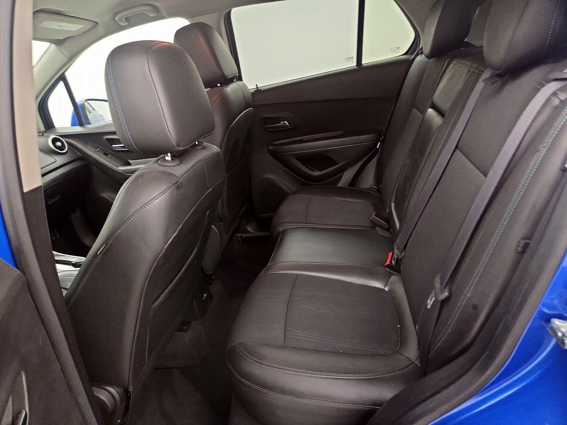 Thumbnail: 2016 Chevrolet Trax - 19