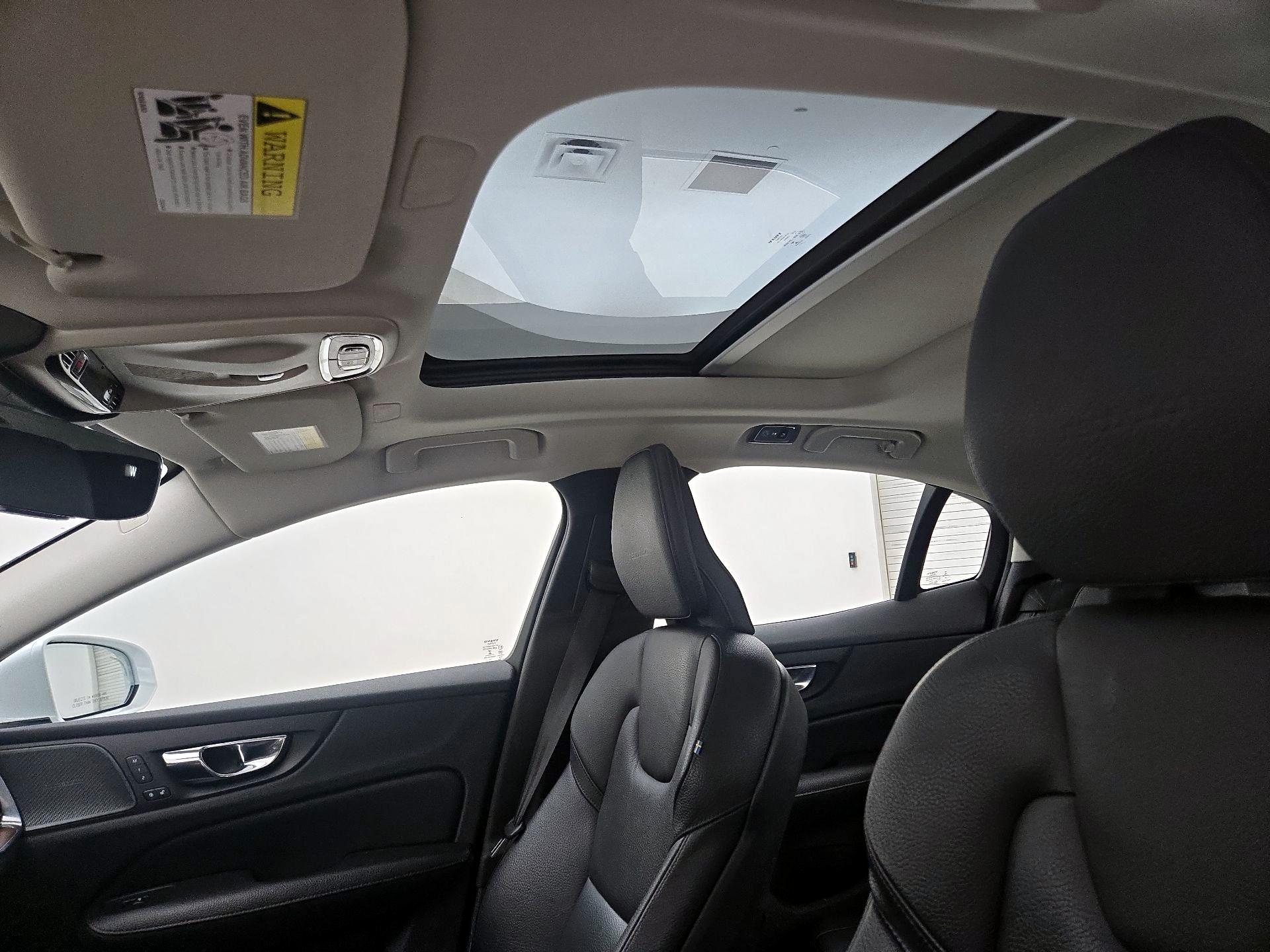 Thumbnail: 2020 Volvo S60 - 20