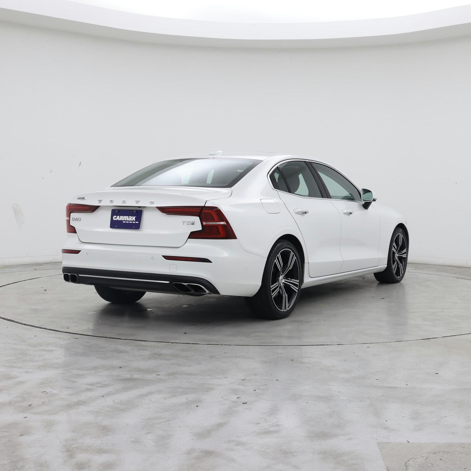 Thumbnail: 2020 Volvo S60 - 8