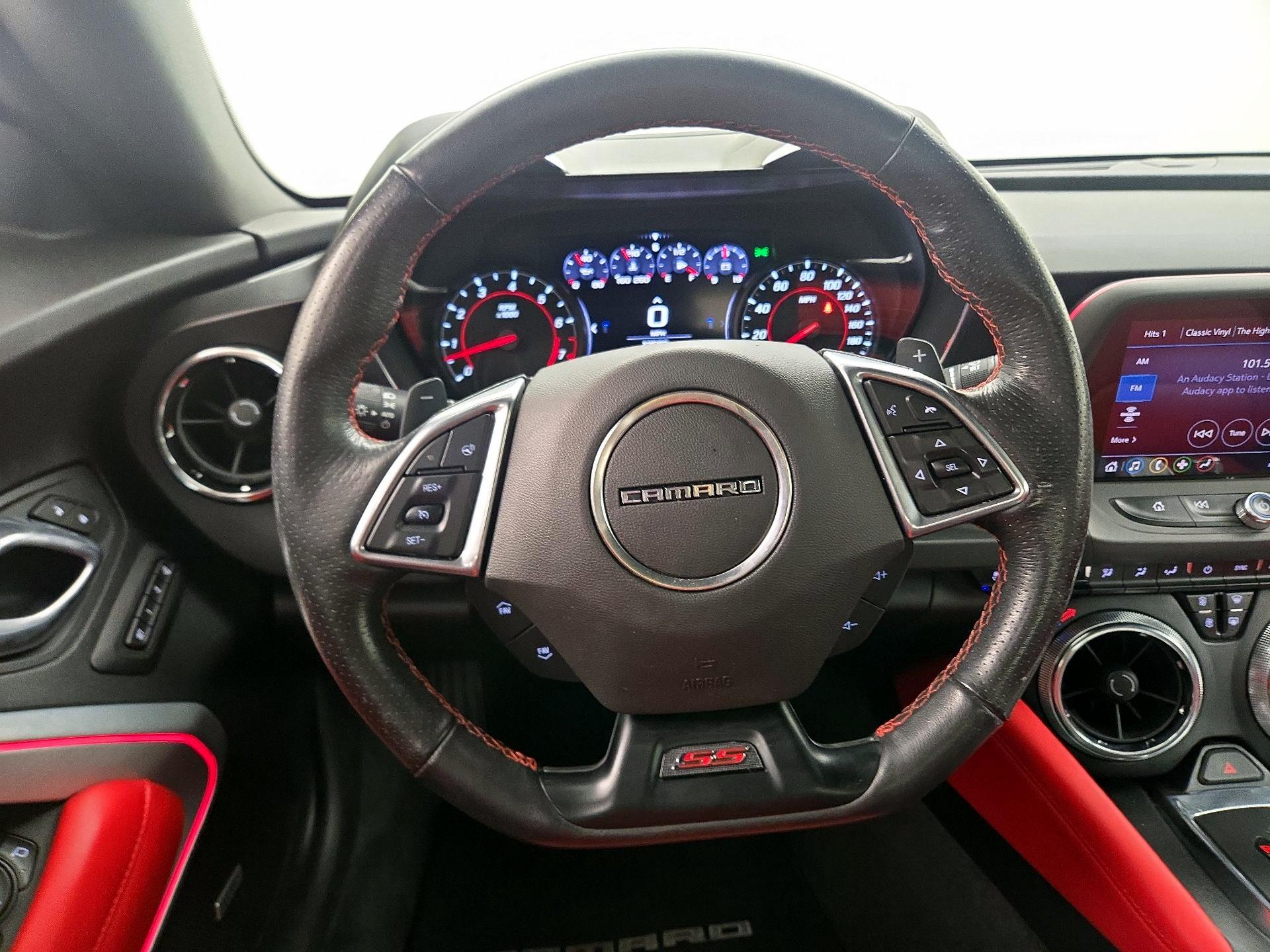 Thumbnail: 2019 Chevrolet Camaro - 10