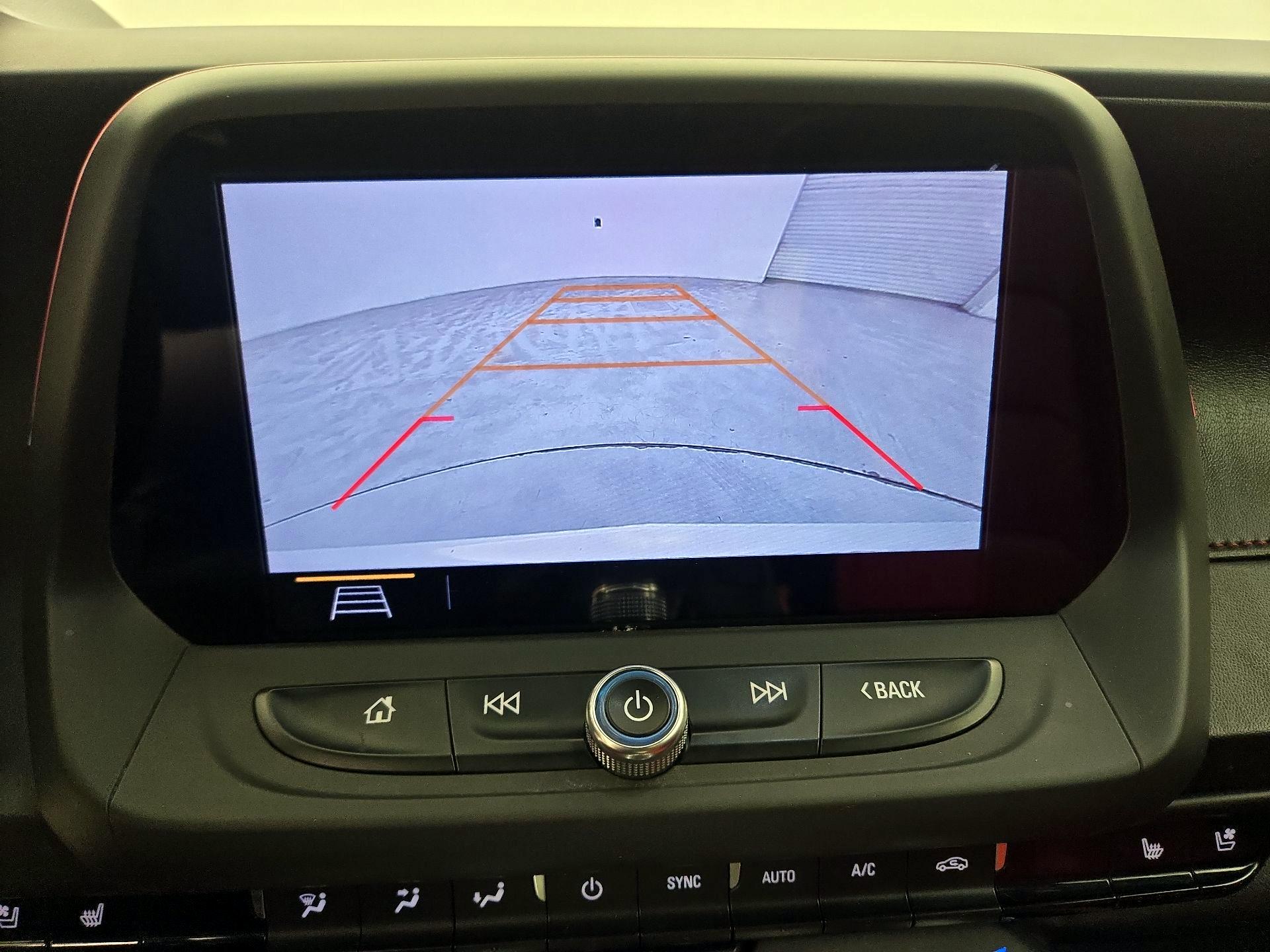 Thumbnail: 2019 Chevrolet Camaro - 14