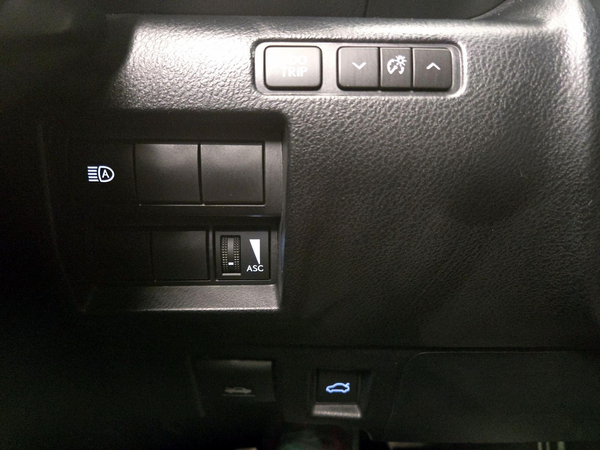 Thumbnail: 2024 Lexus IS - 13