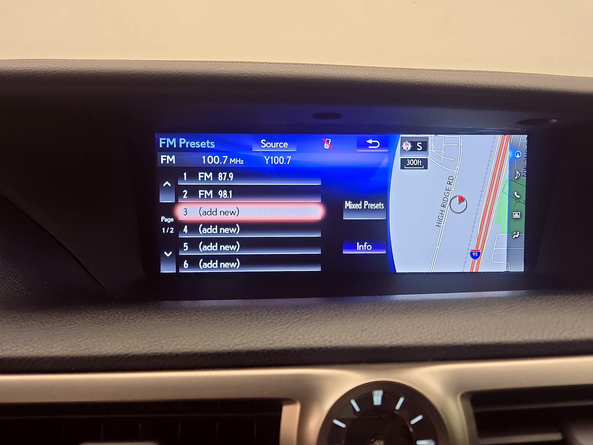 Thumbnail: 2017 Lexus GS - 16