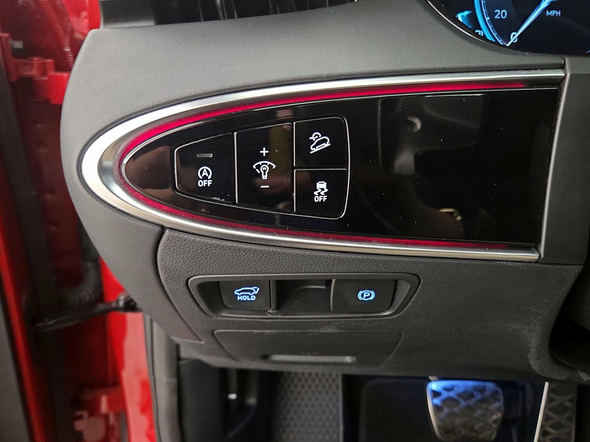 Thumbnail: 2023 Genesis GV70 - 13