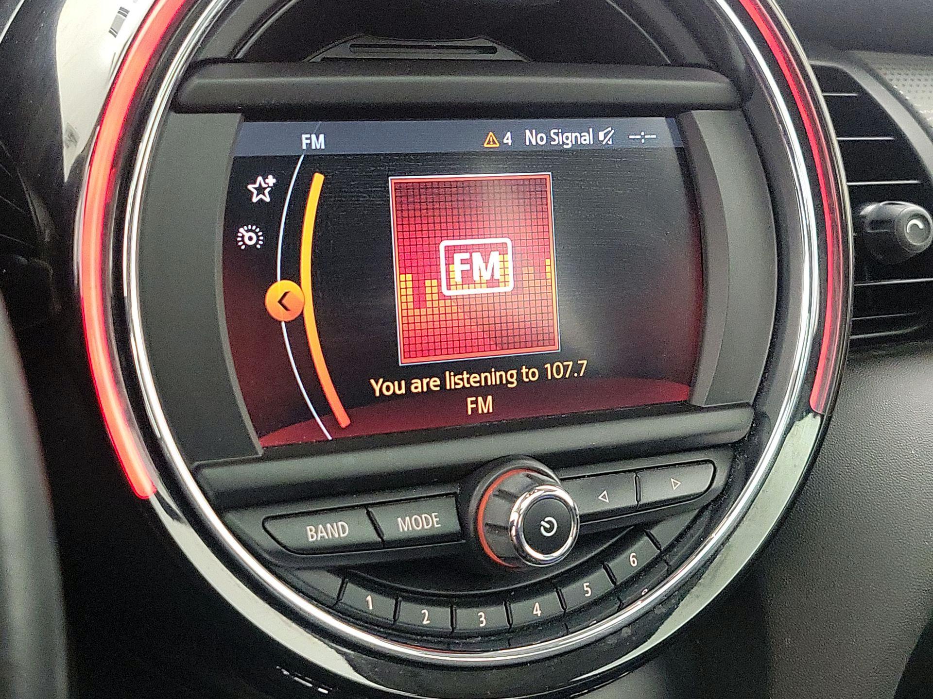 Thumbnail: 2020 MINI Cooper Hardtop - 15