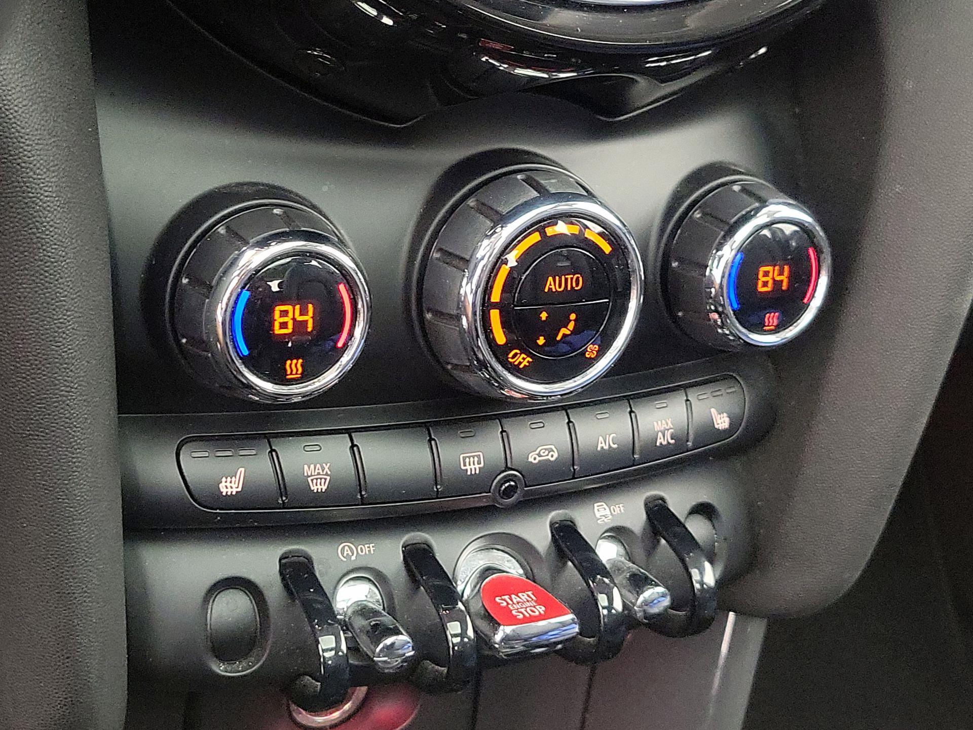 Thumbnail: 2020 MINI Cooper Hardtop - 16