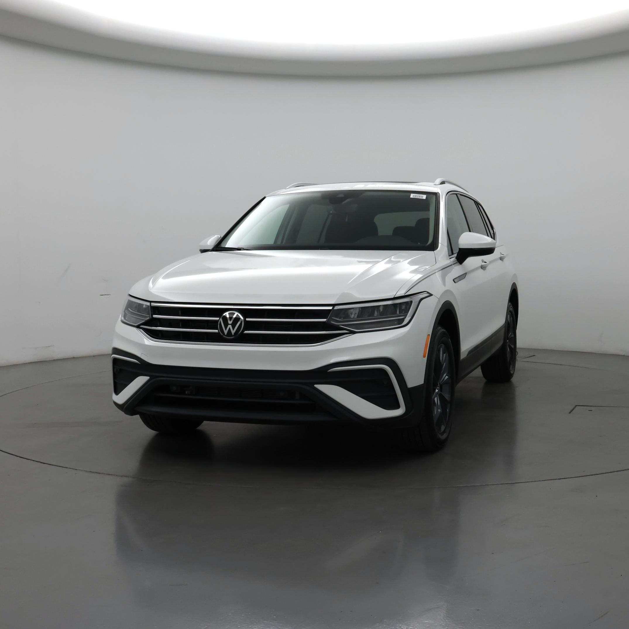 Thumbnail: 2024 Volkswagen Tiguan - 4